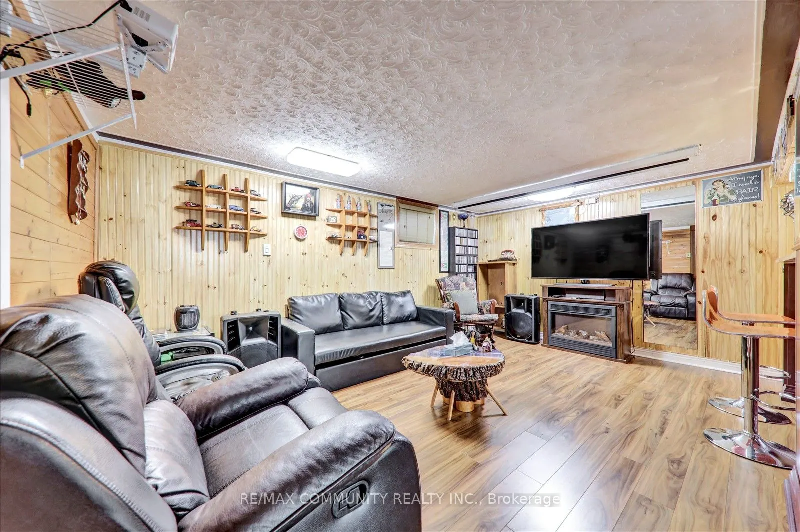 837 Scarborough Golf Club Road