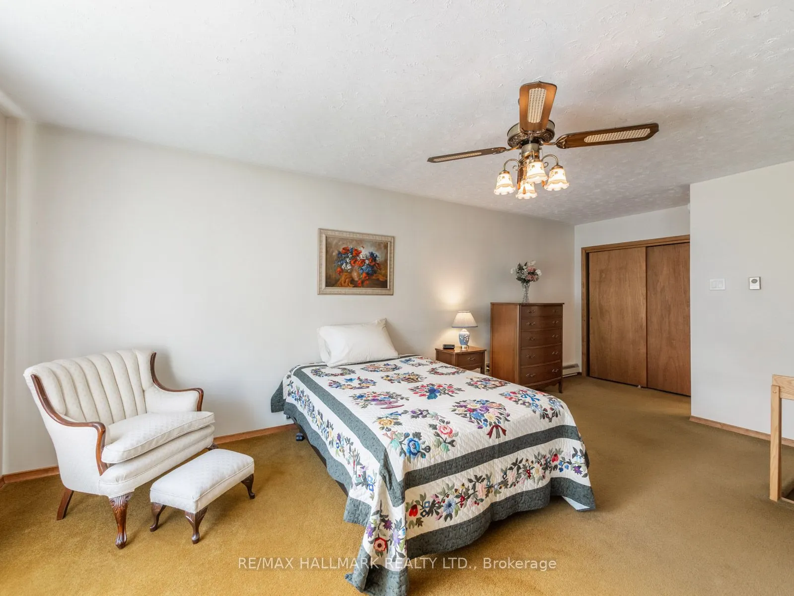 60 Greylawn Crescent
