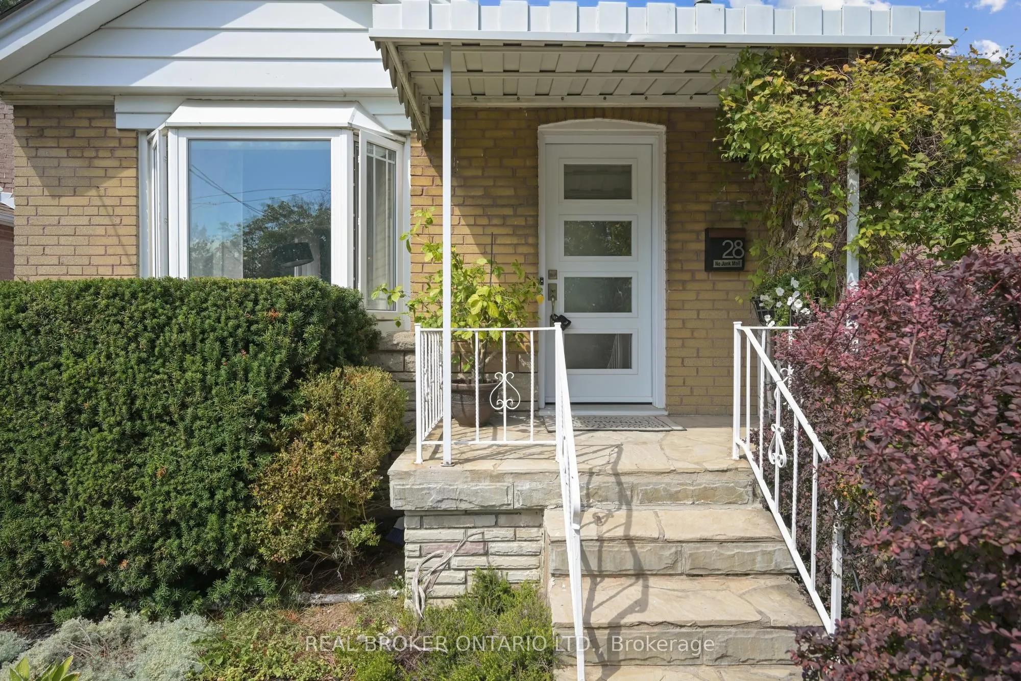 28 Galbraith Avenue