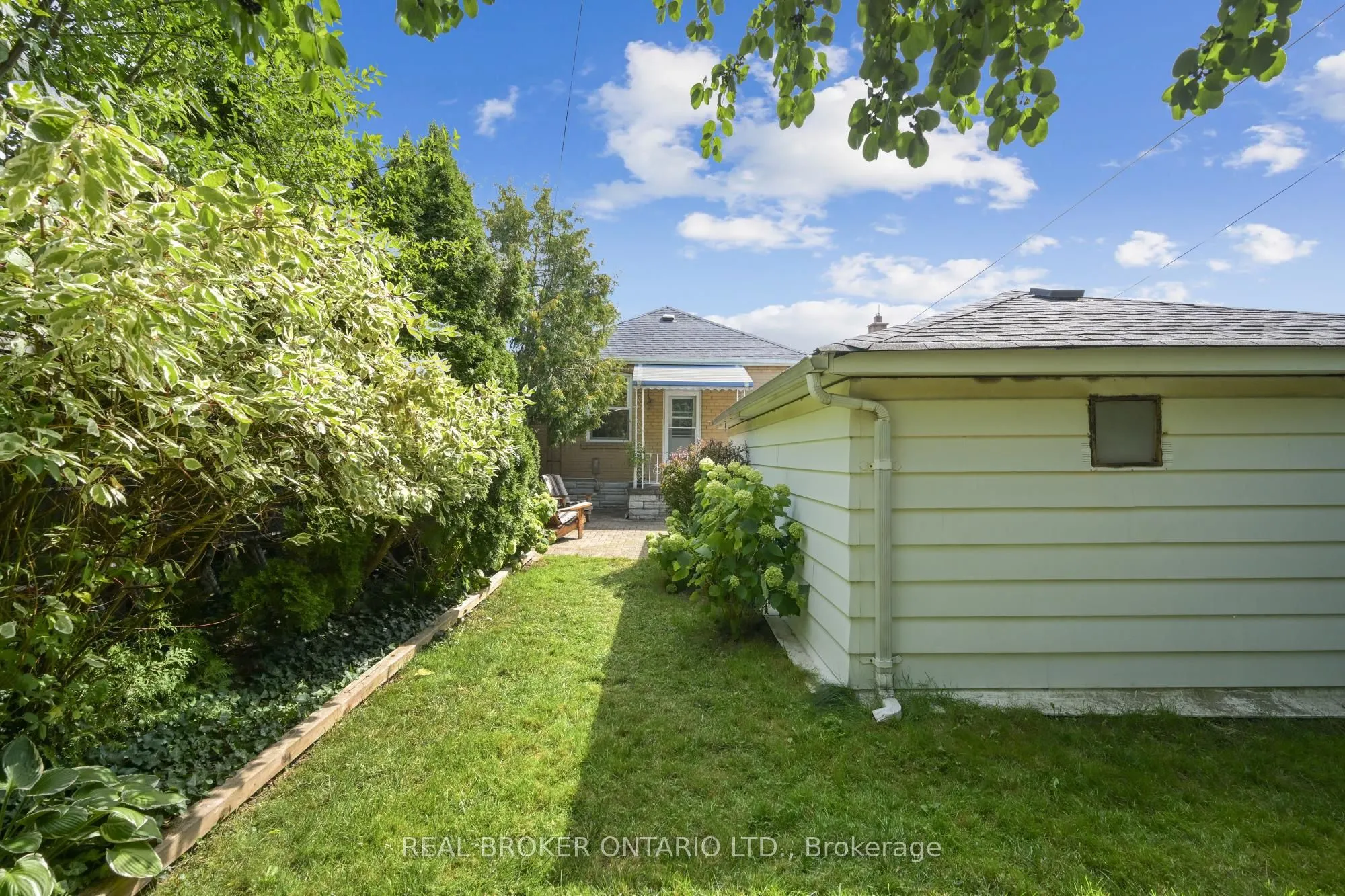 28 Galbraith Avenue