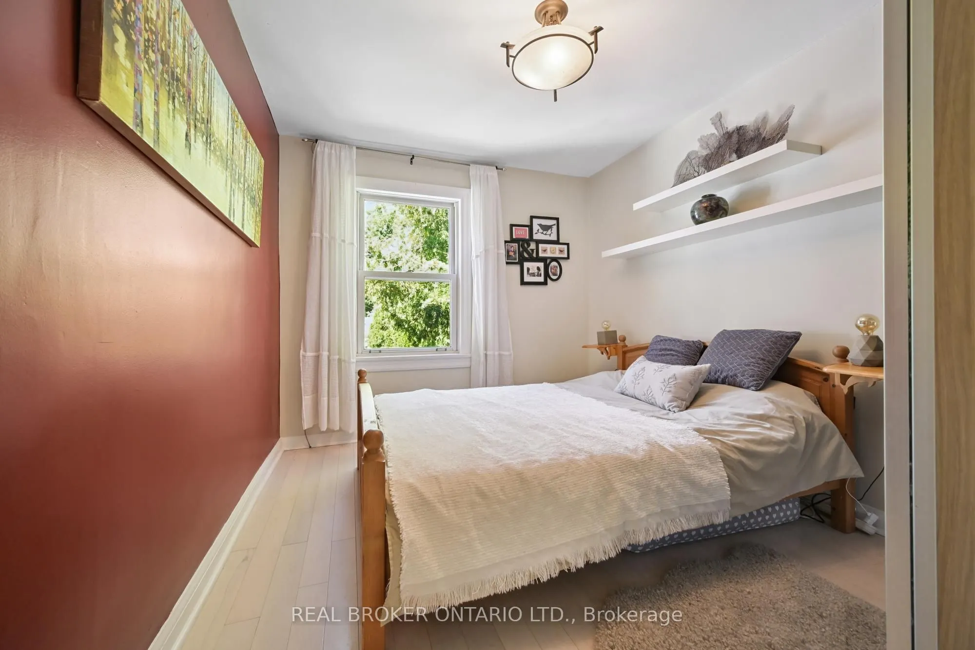 28 Galbraith Avenue