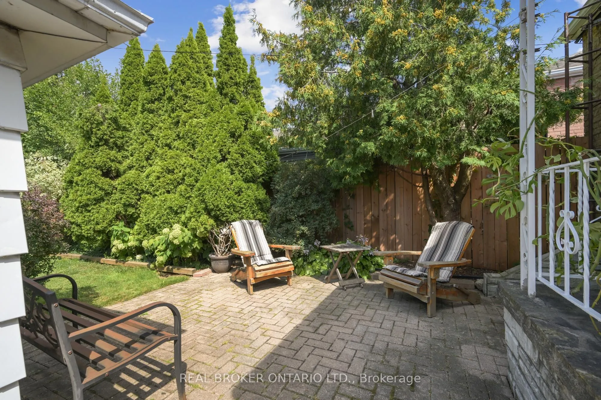 28 Galbraith Avenue