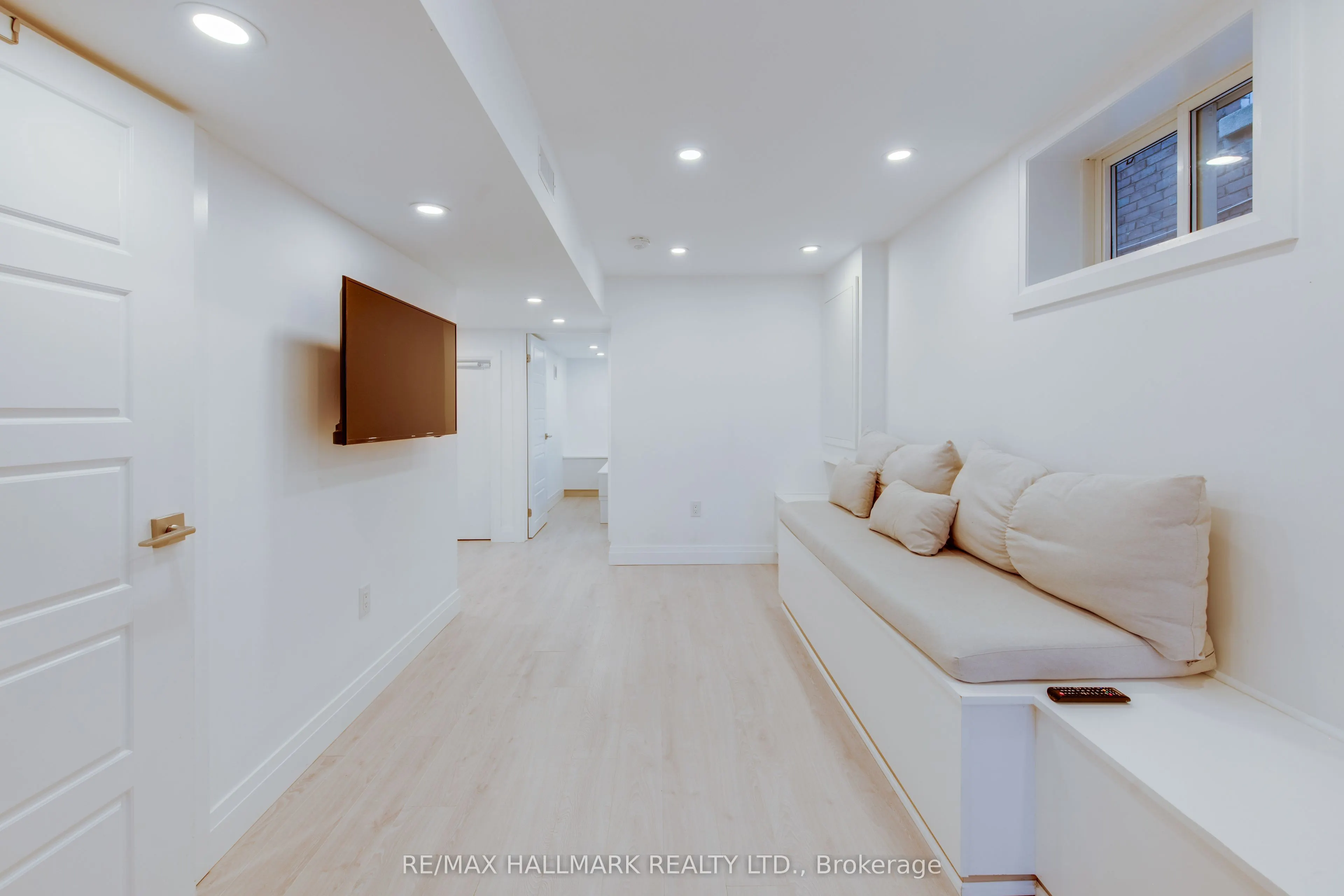 210 Parkmount Road, #Lower
