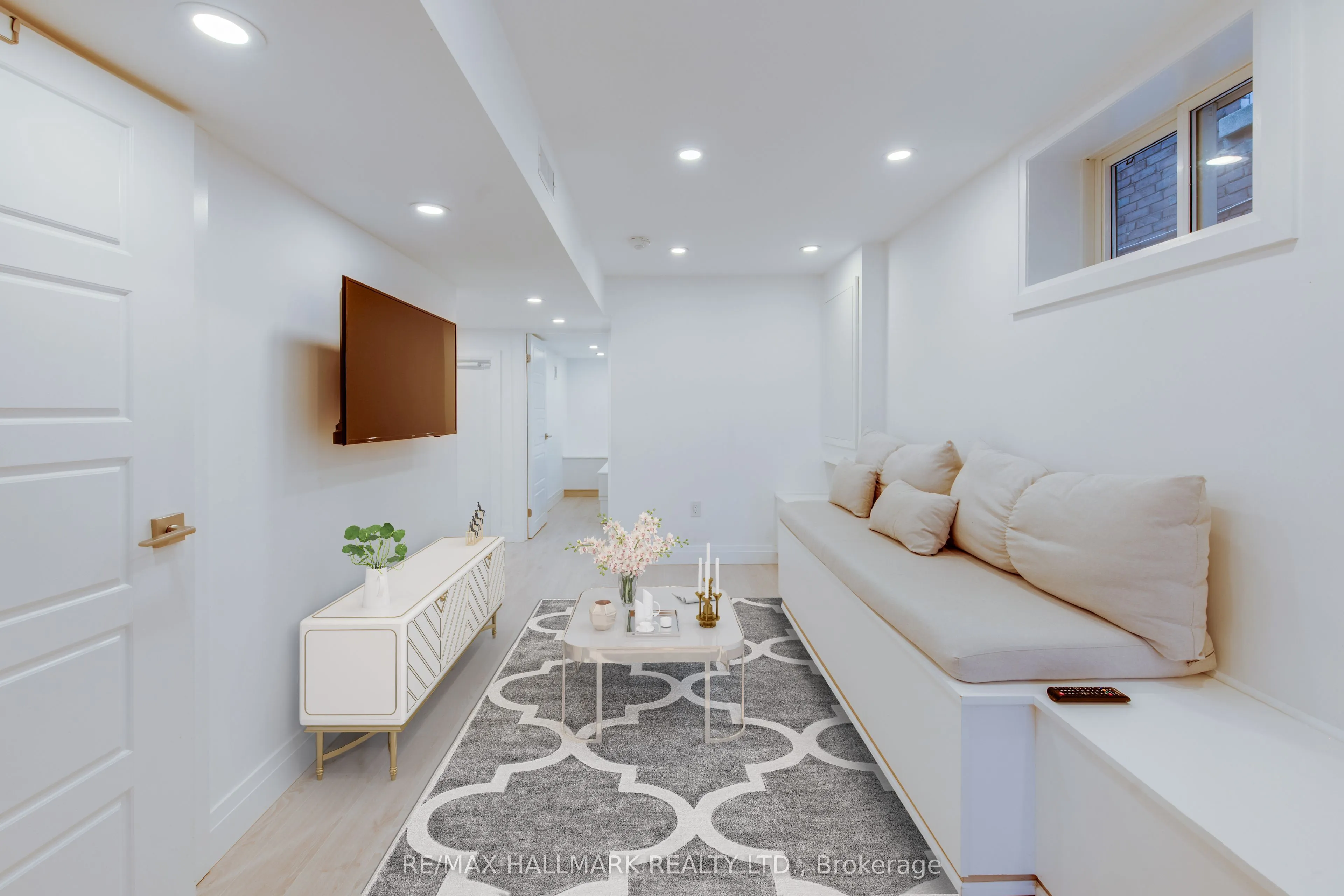 210 Parkmount Road, #Lower