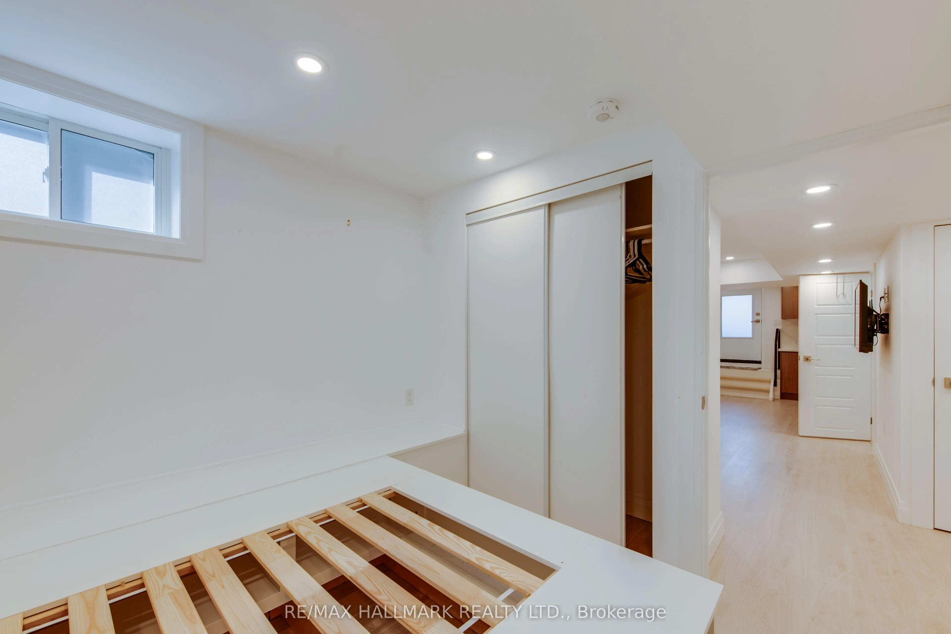 210 Parkmount Road, #Lower