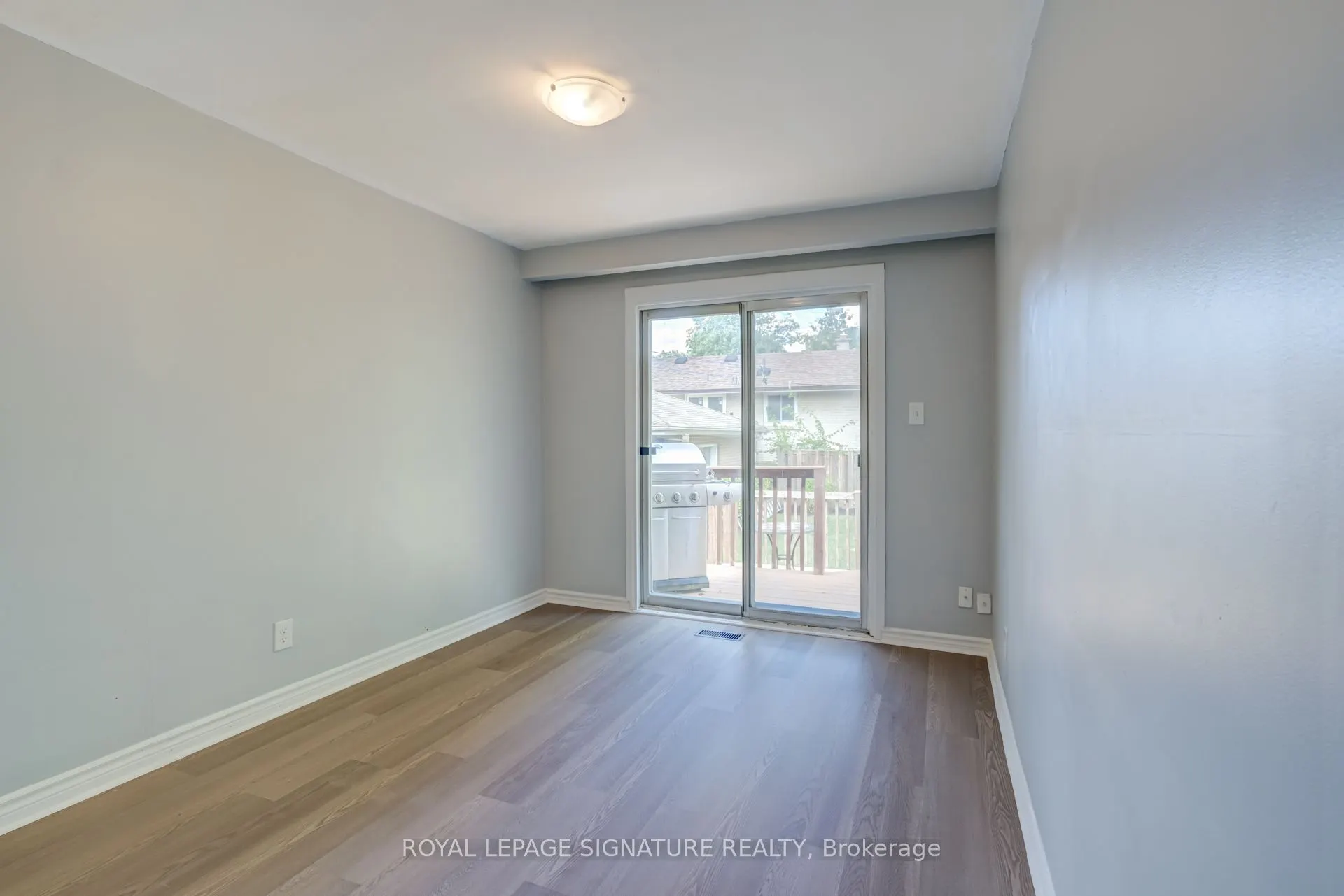 4 Stillbrook Court