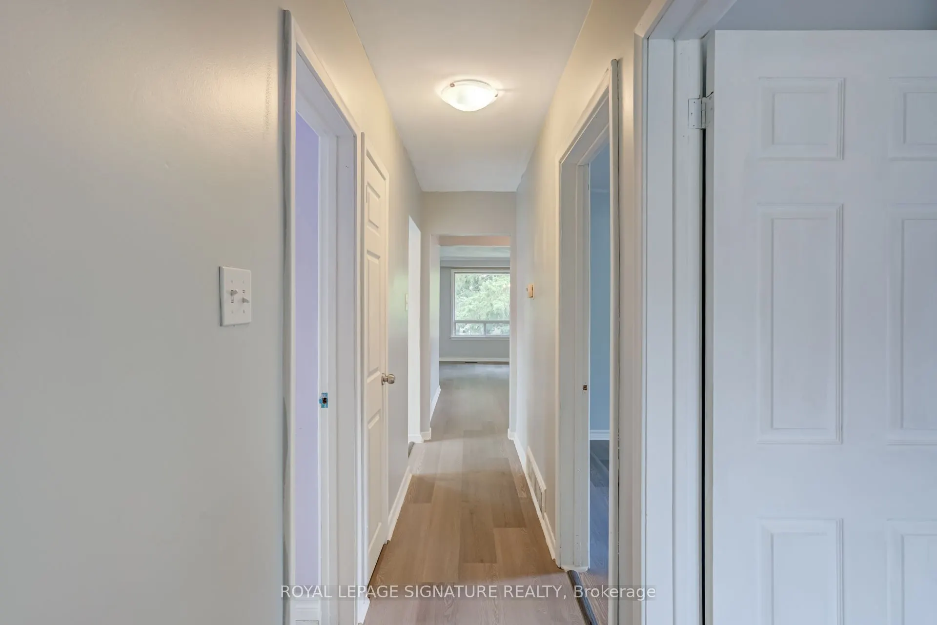 4 Stillbrook Court