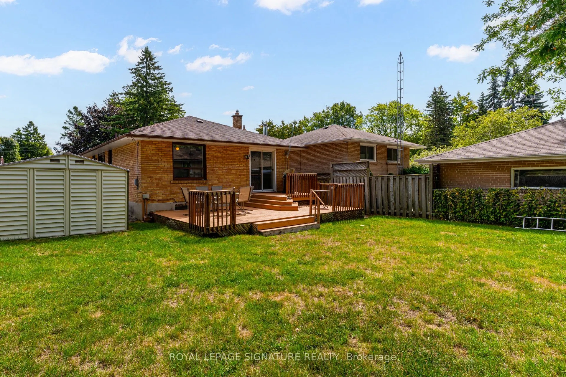 4 Stillbrook Court