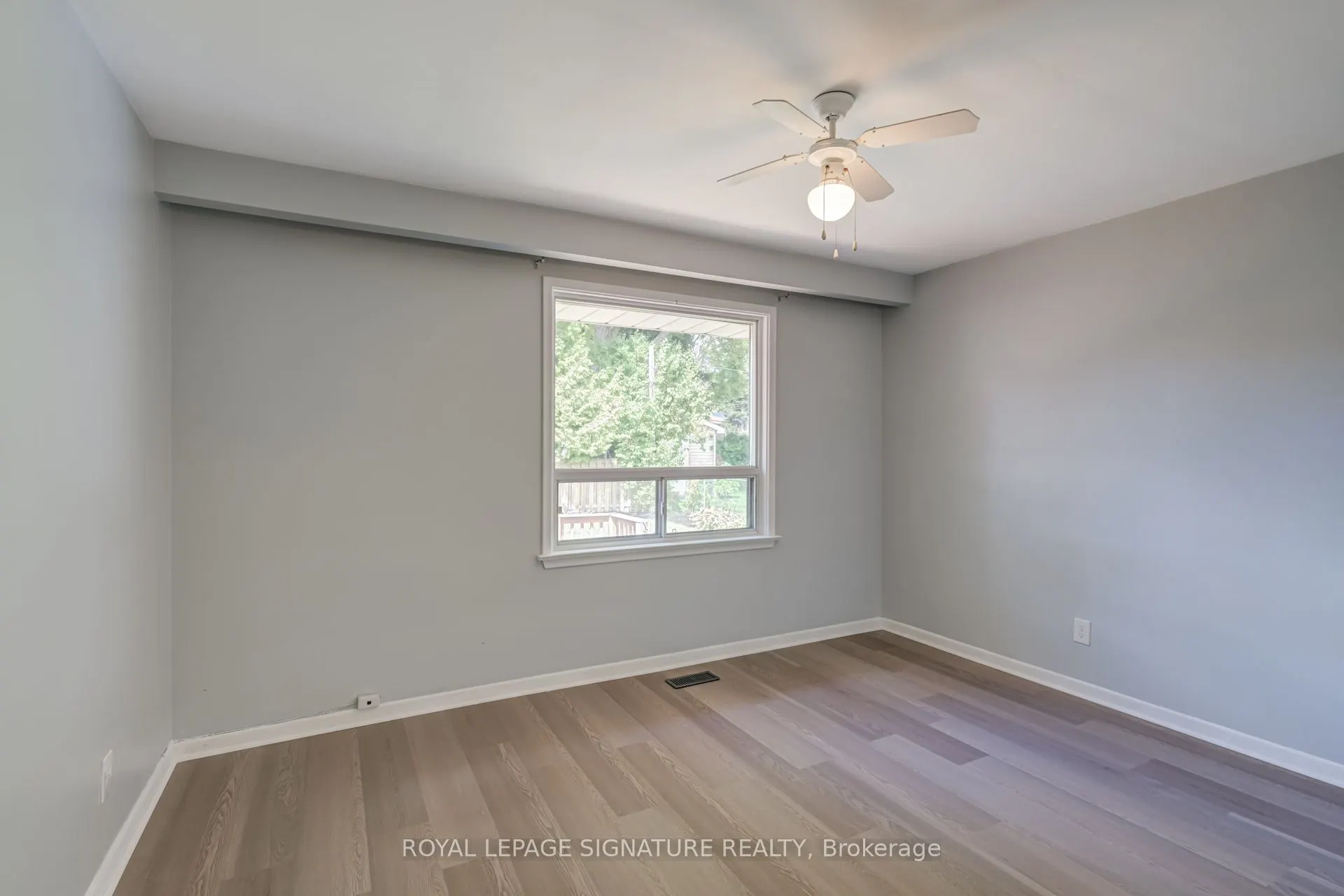 4 Stillbrook Court