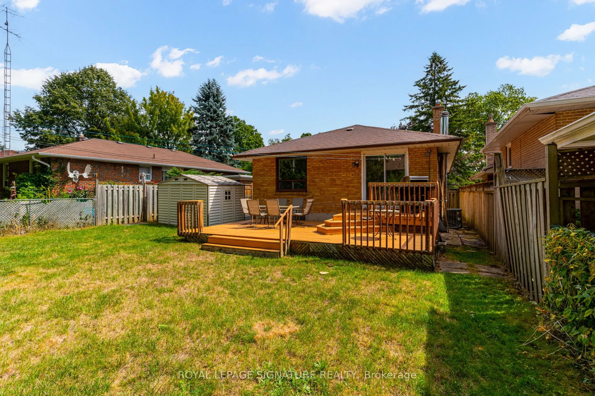 4 Stillbrook Court