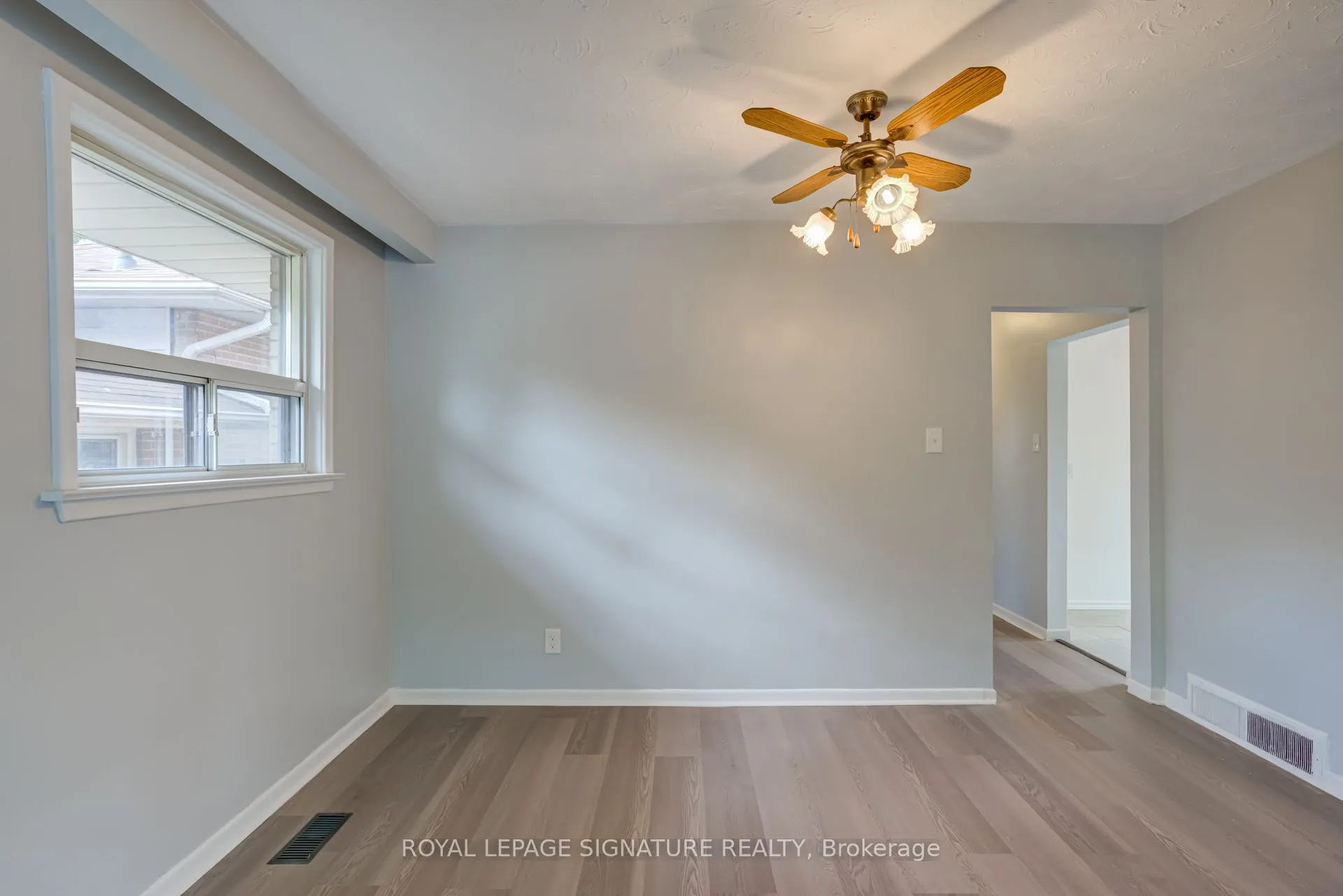 4 Stillbrook Court
