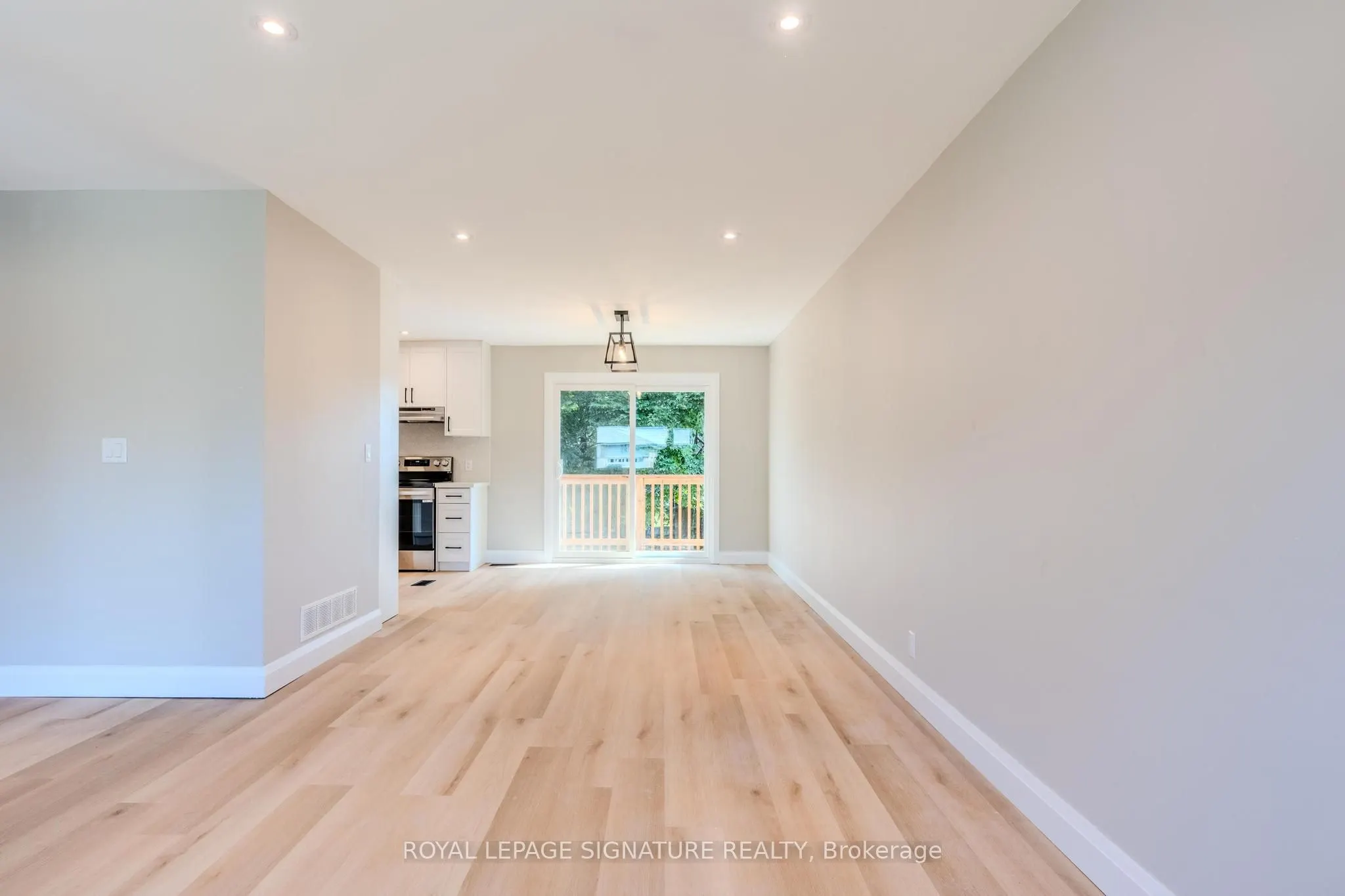 1337 Cedar Street, #Main