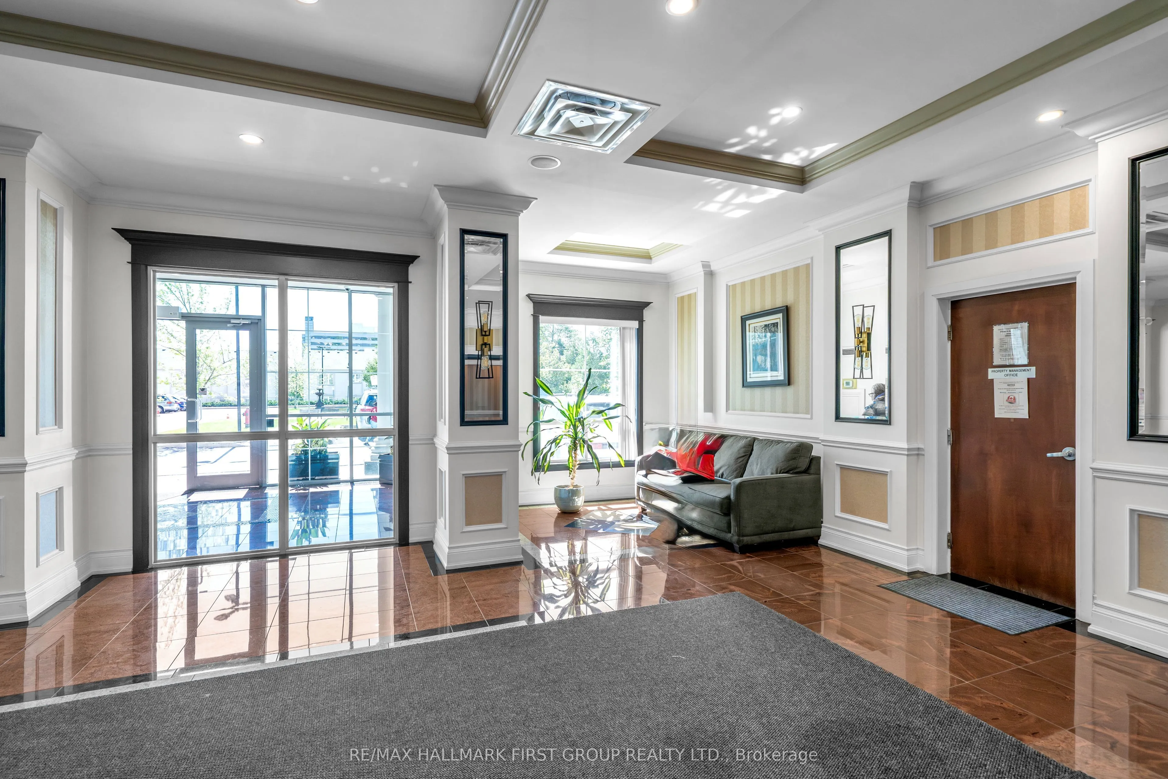 6 Rosebank Drive, #15A