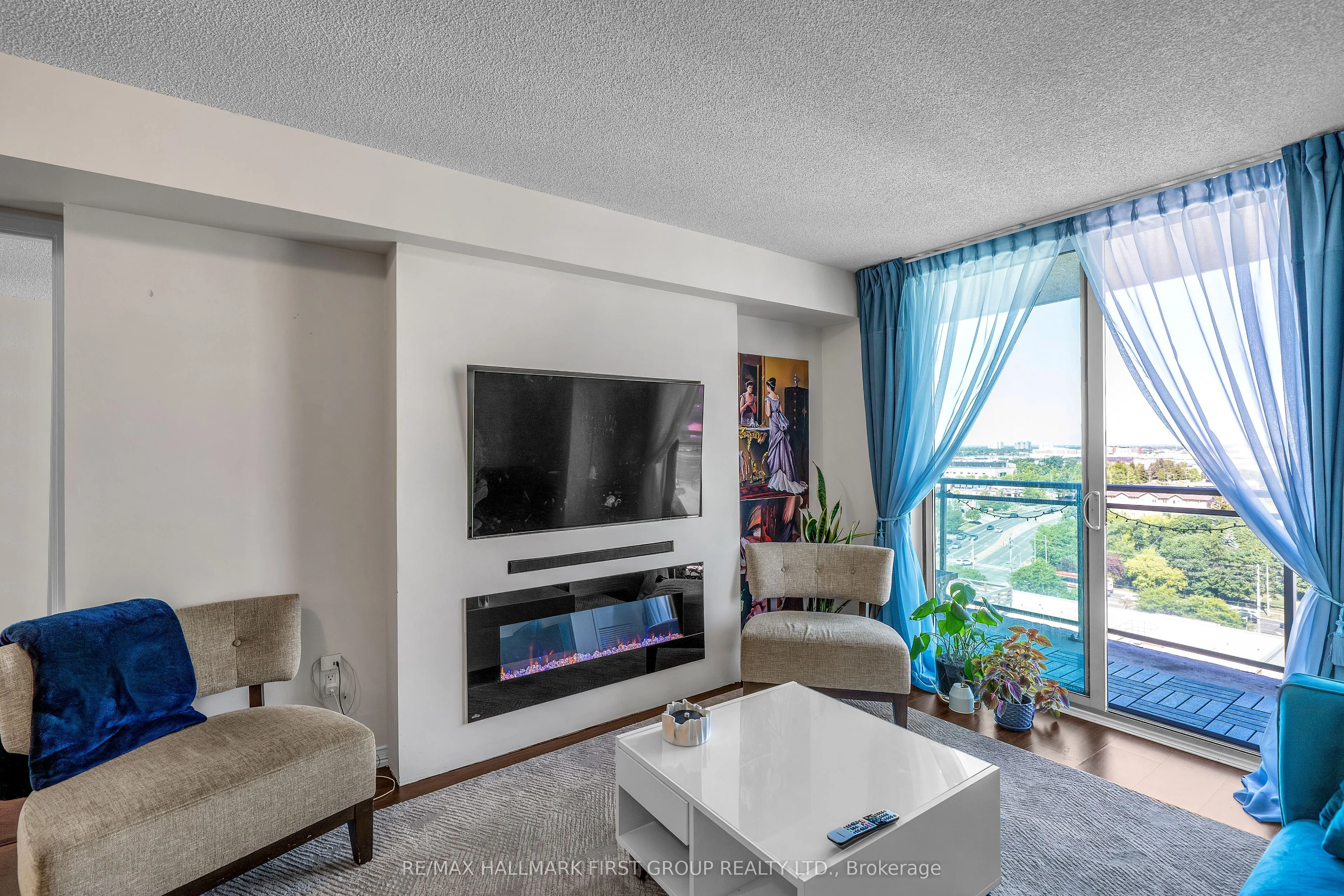 6 Rosebank Drive, #15A