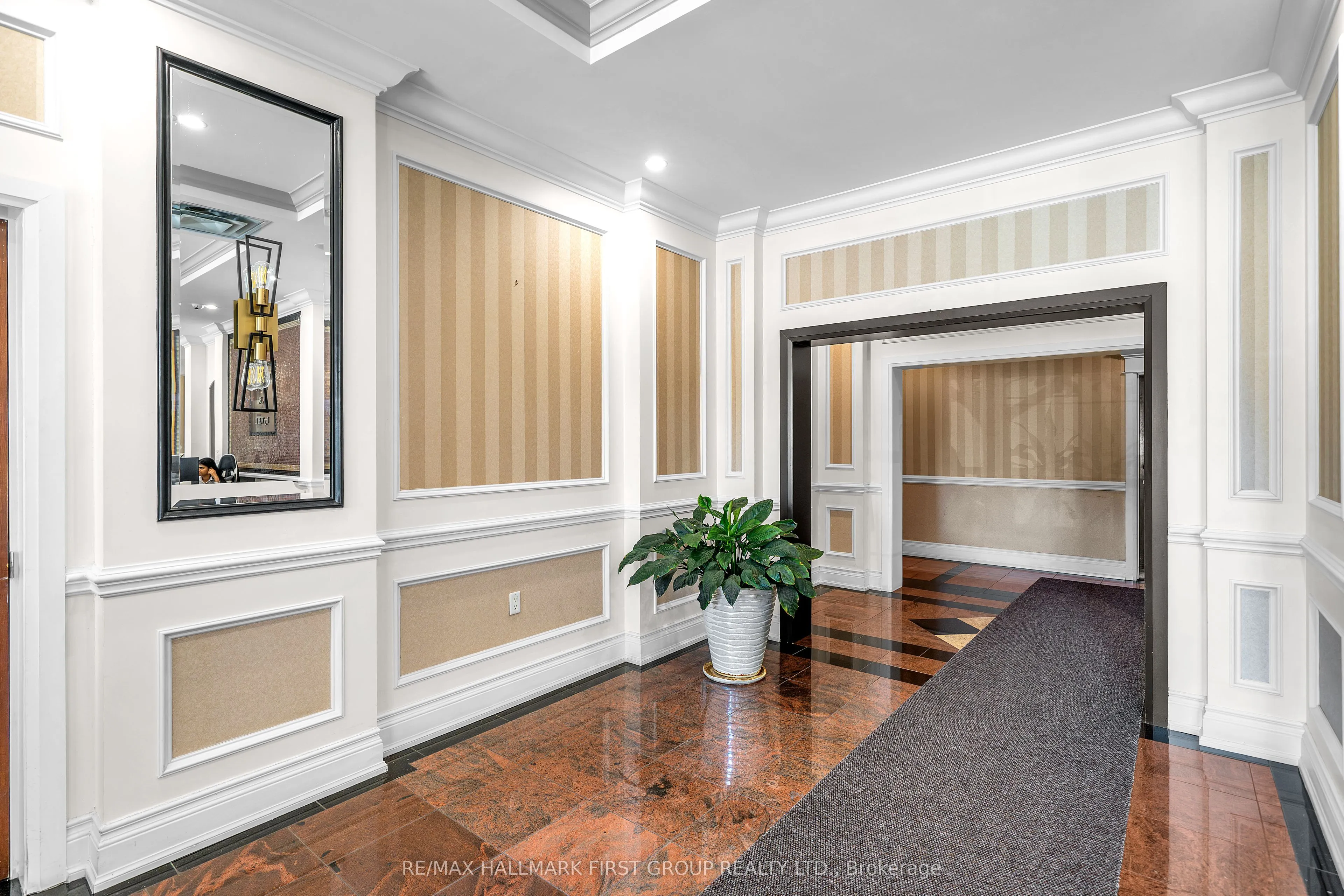 6 Rosebank Drive, #15A