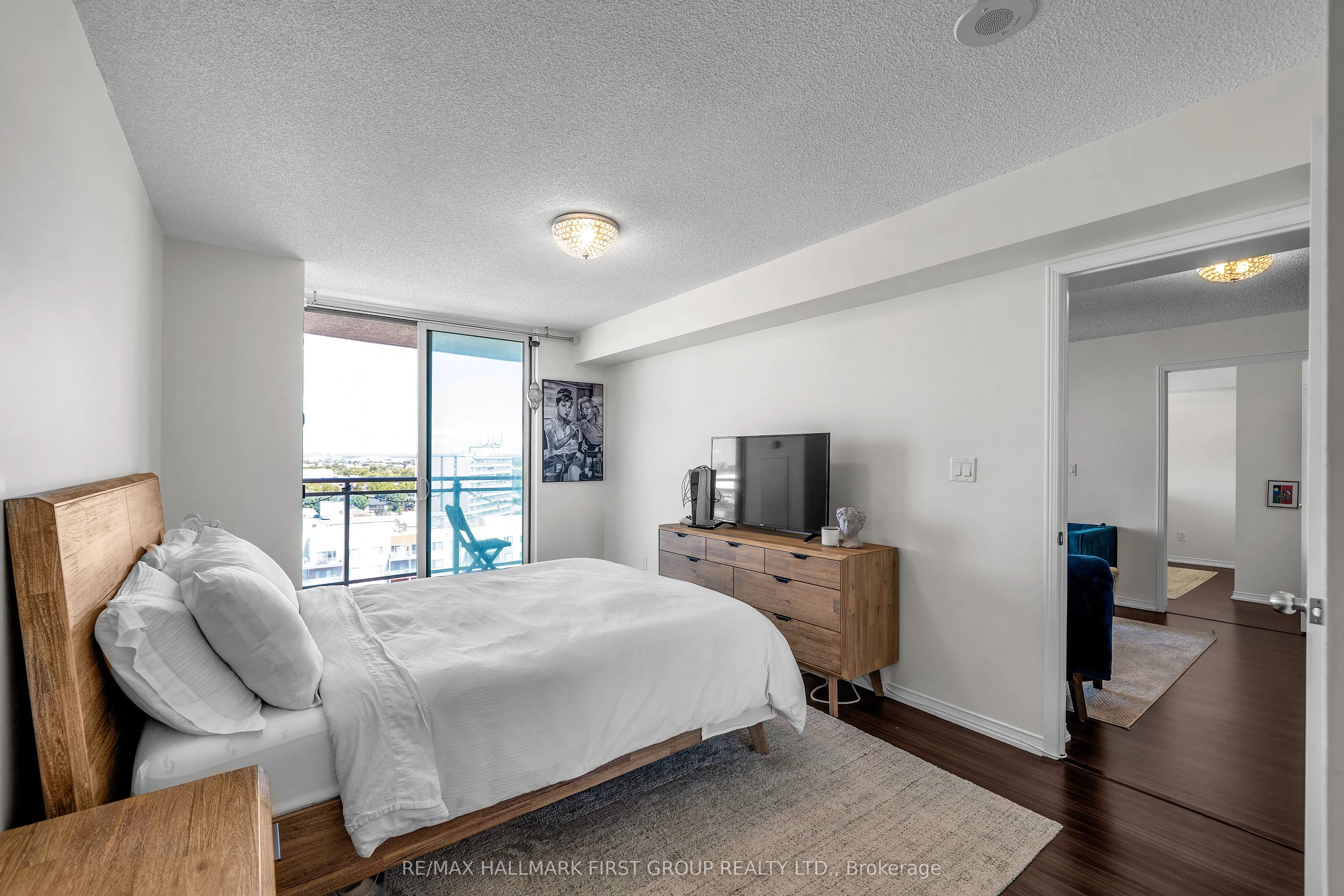 6 Rosebank Drive, #15A
