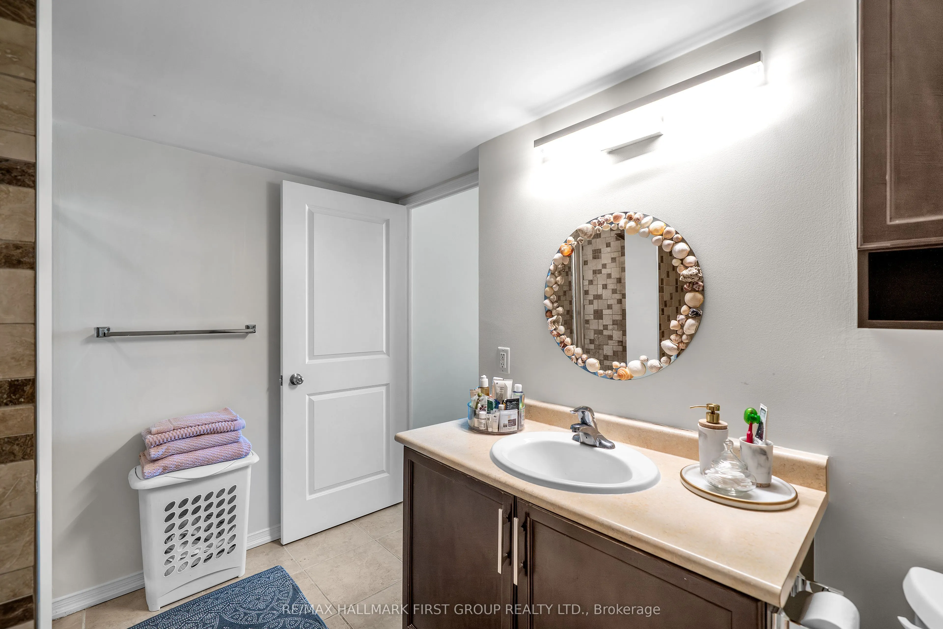 6 Rosebank Drive, #15A