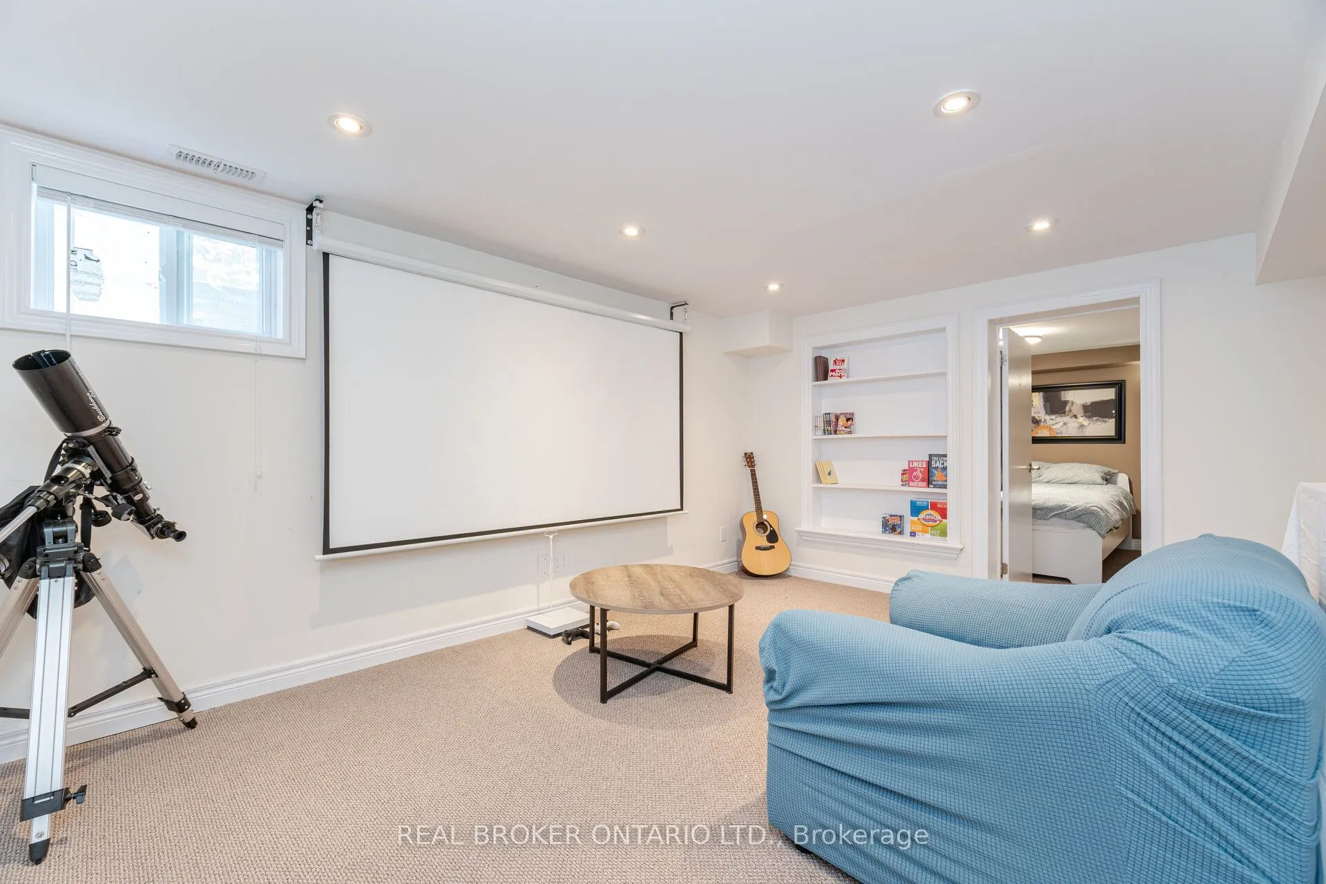 18 Adanac Drive