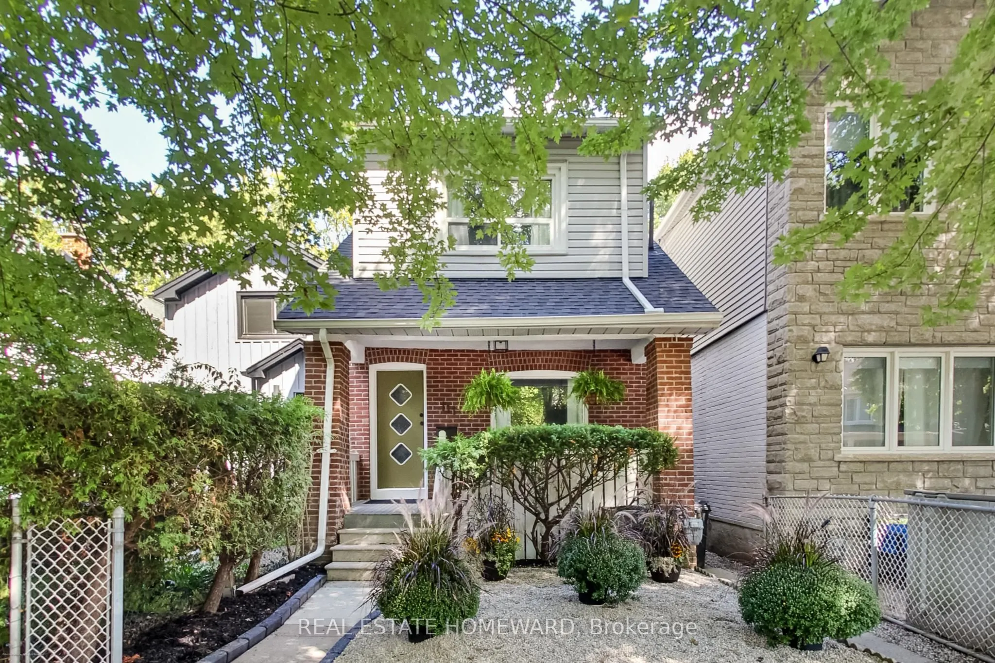 111 Parkmount Road