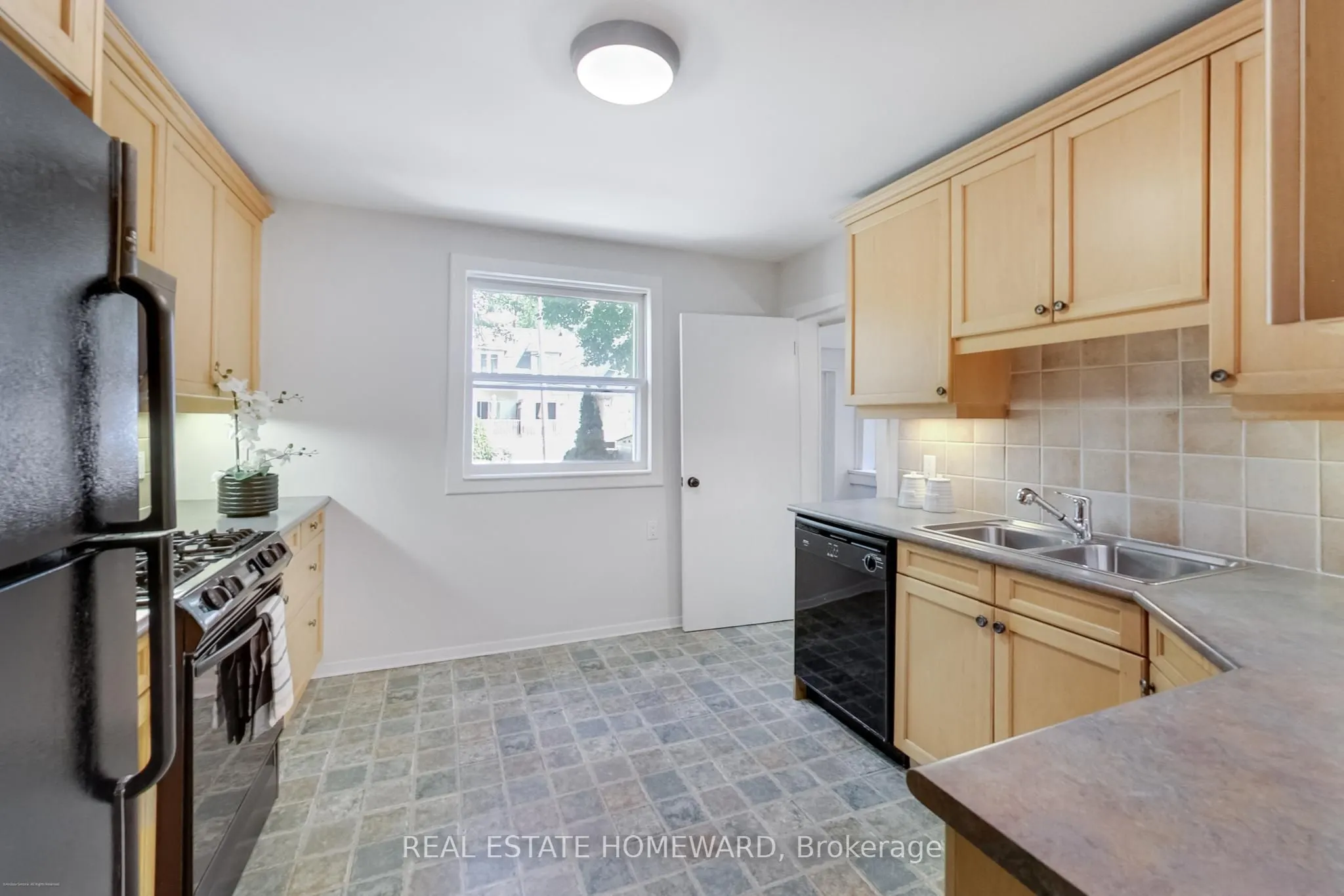 111 Parkmount Road