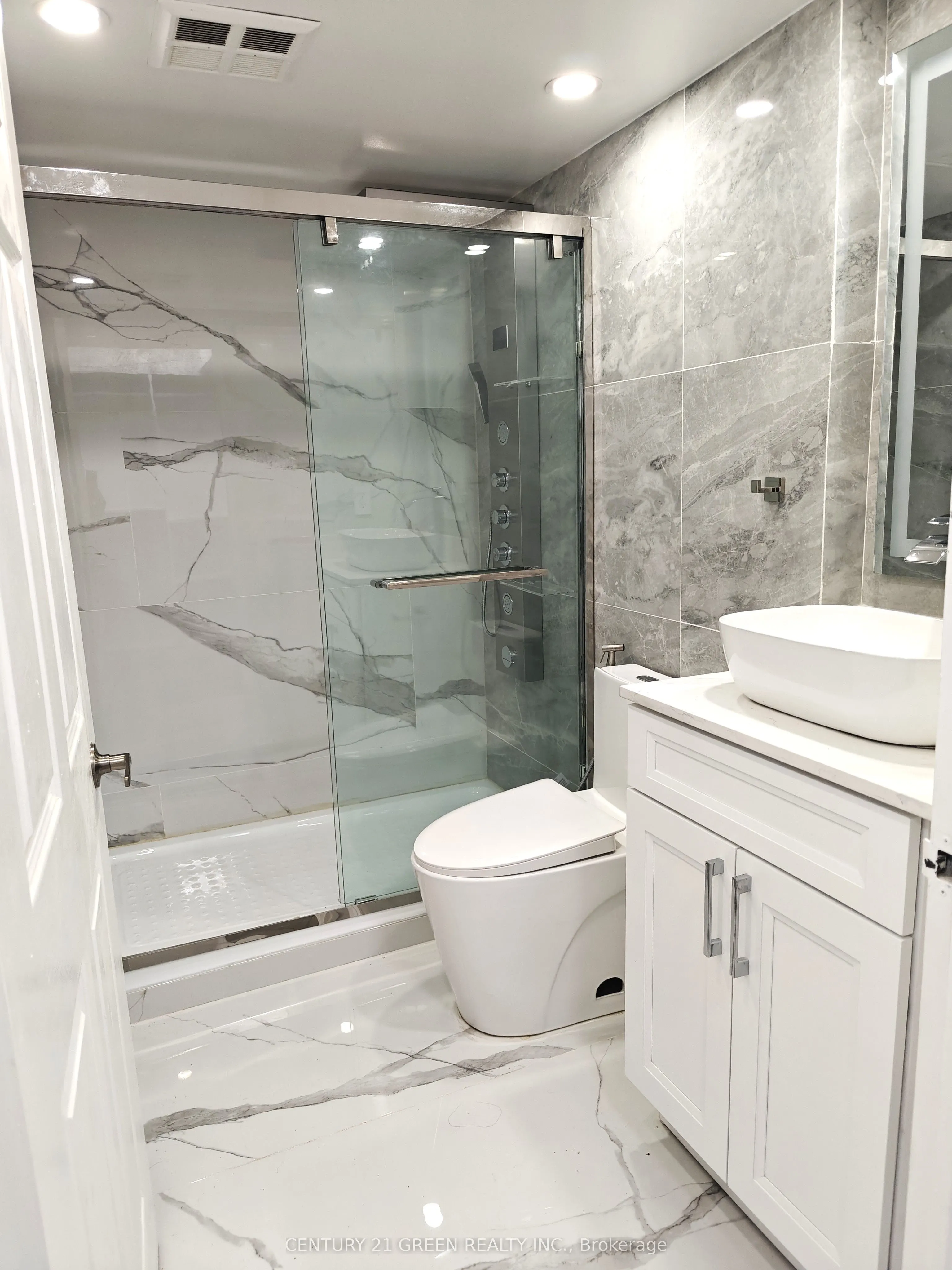 4 Park Vista, #1206