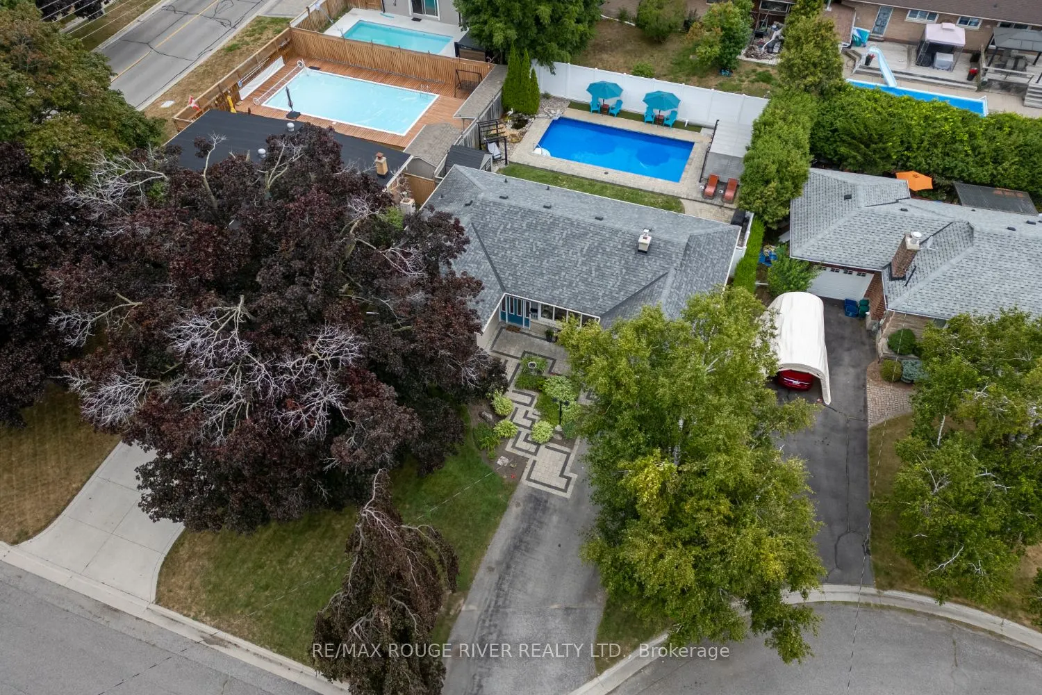 129 Briar Court