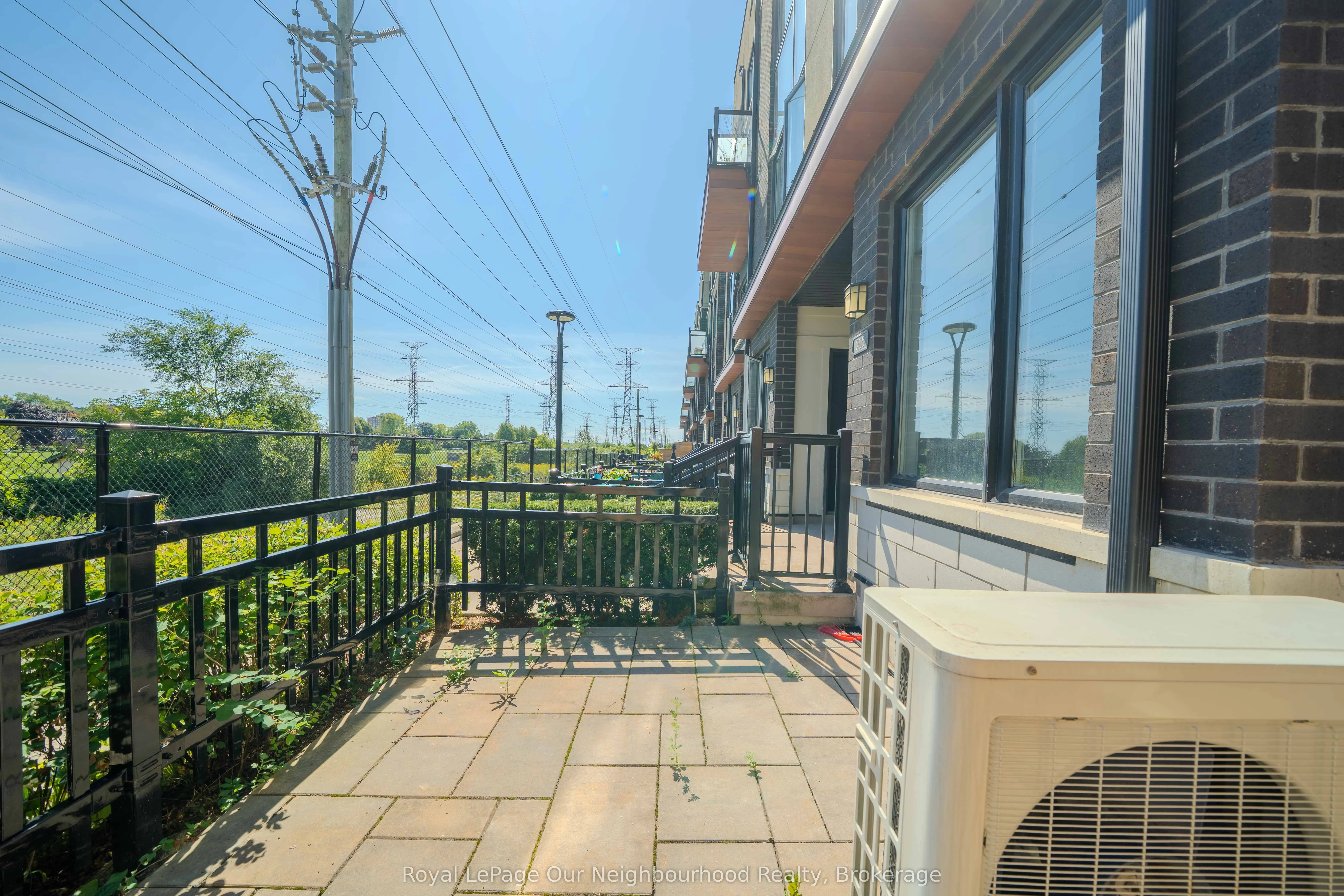 1555 Kingston Road, #205