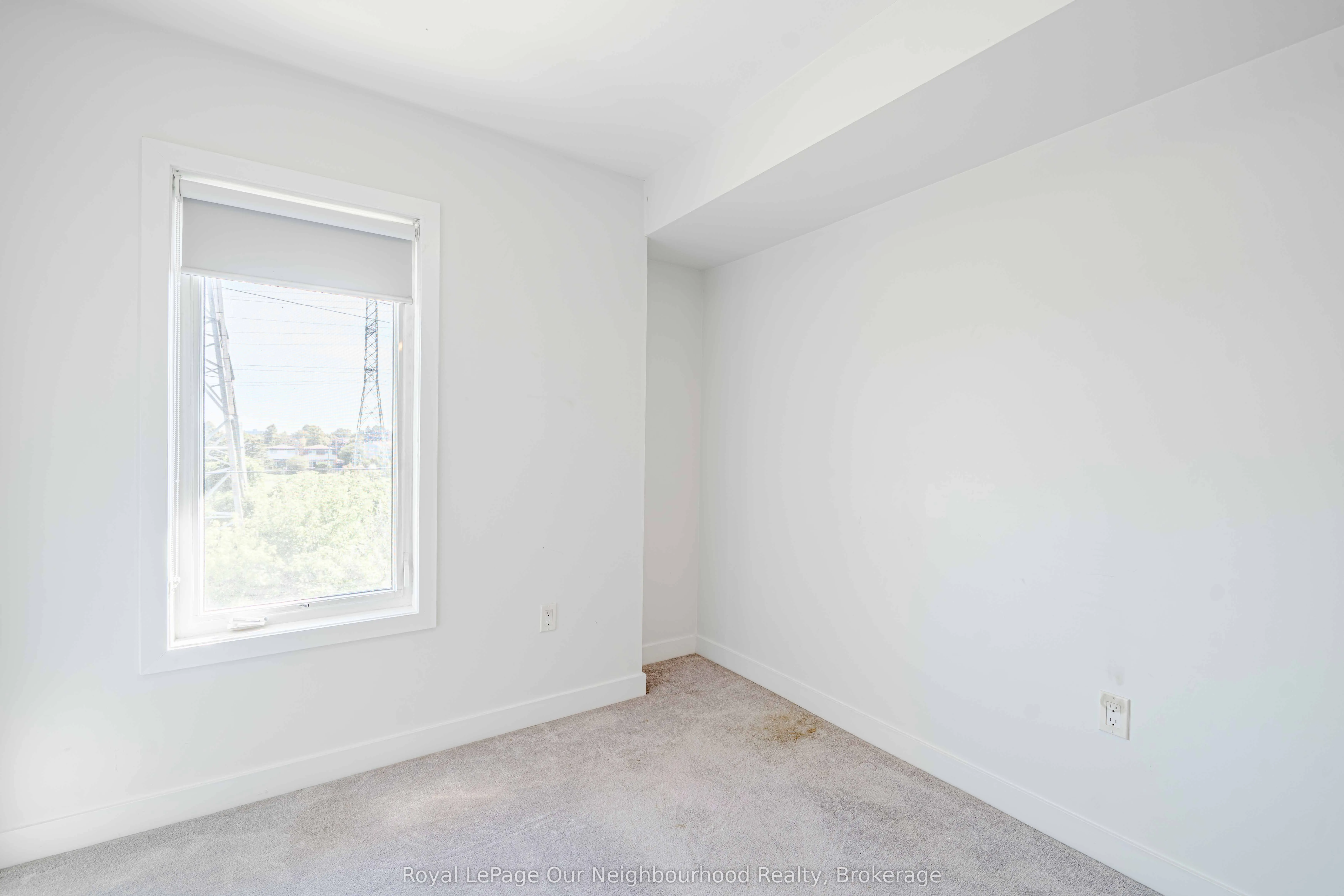 1555 Kingston Road, #205