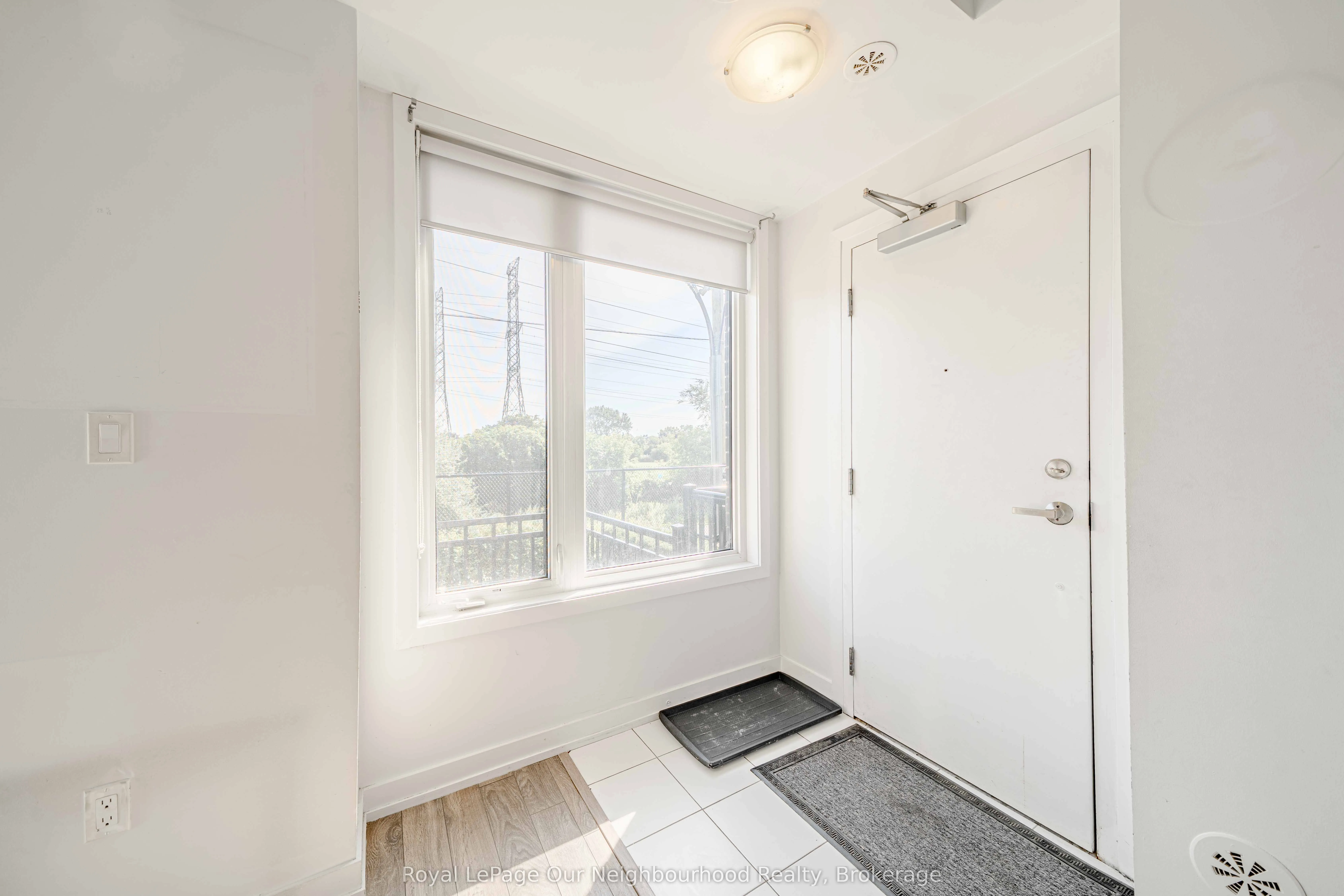 1555 Kingston Road, #205