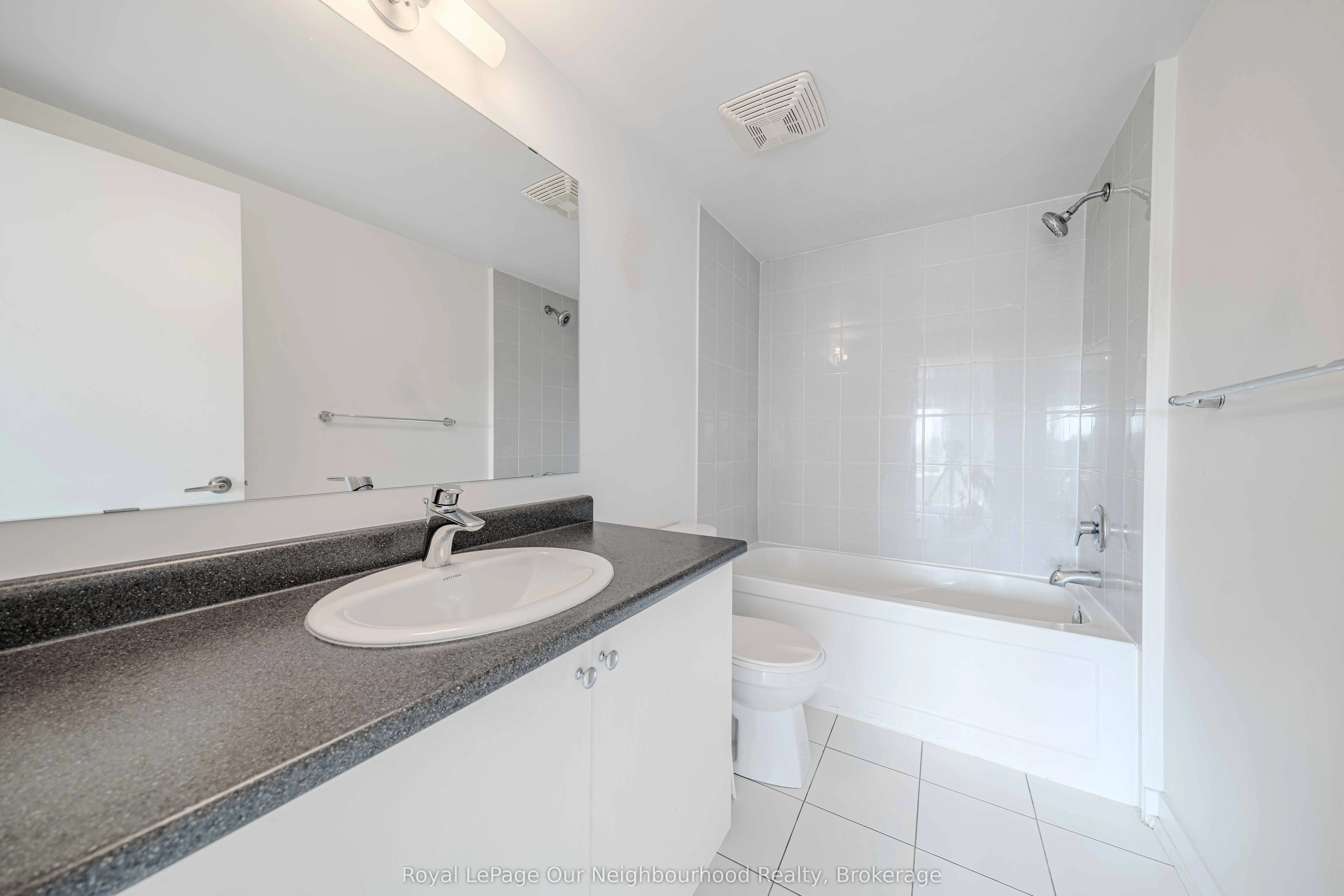 1555 Kingston Road, #205