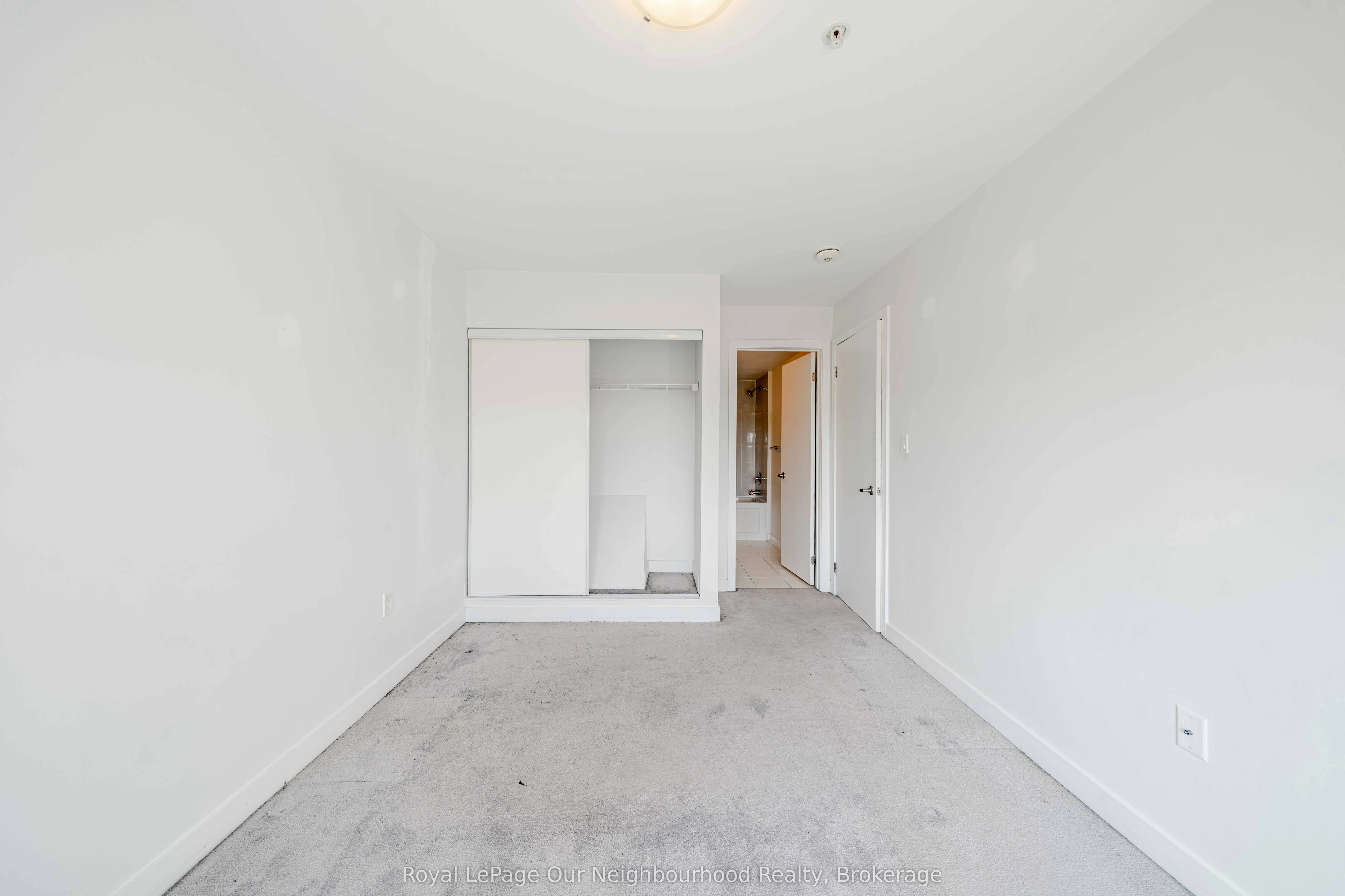 1555 Kingston Road, #205