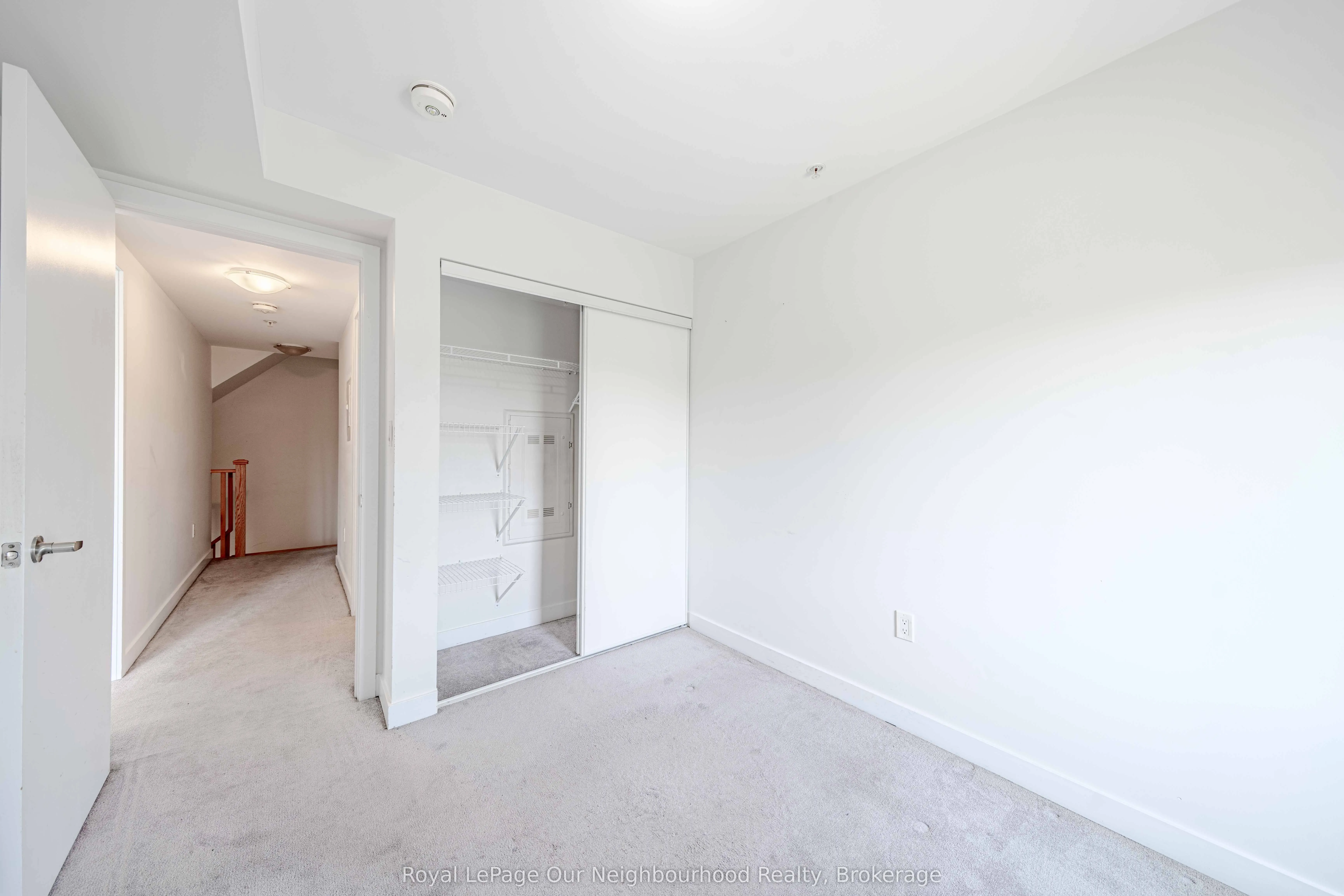 1555 Kingston Road, #205