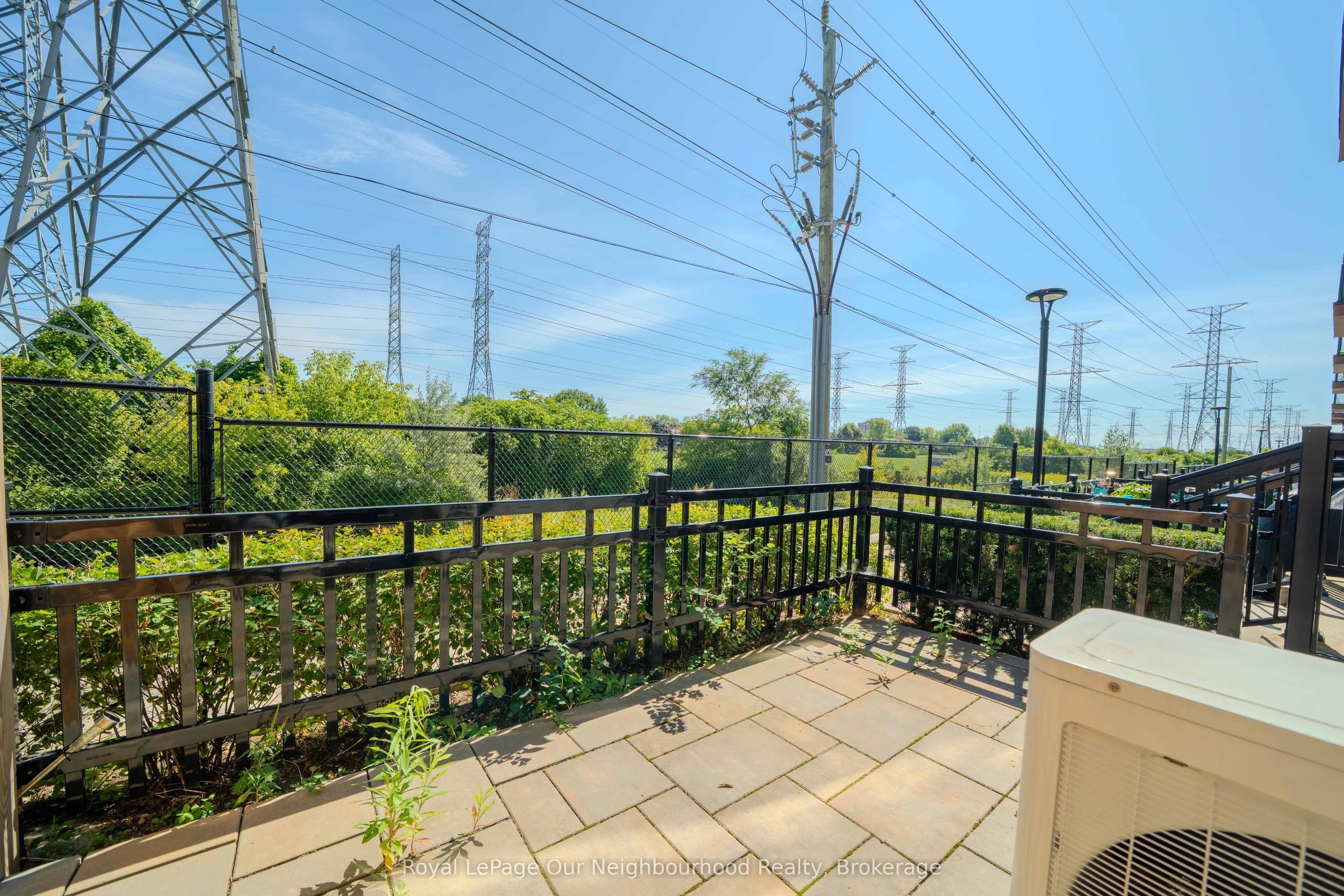 1555 Kingston Road, #205
