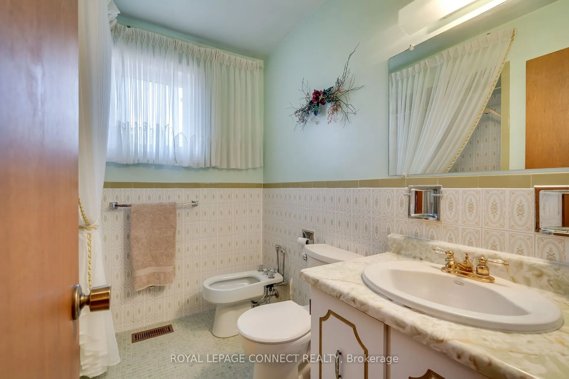 17 Altair Avenue