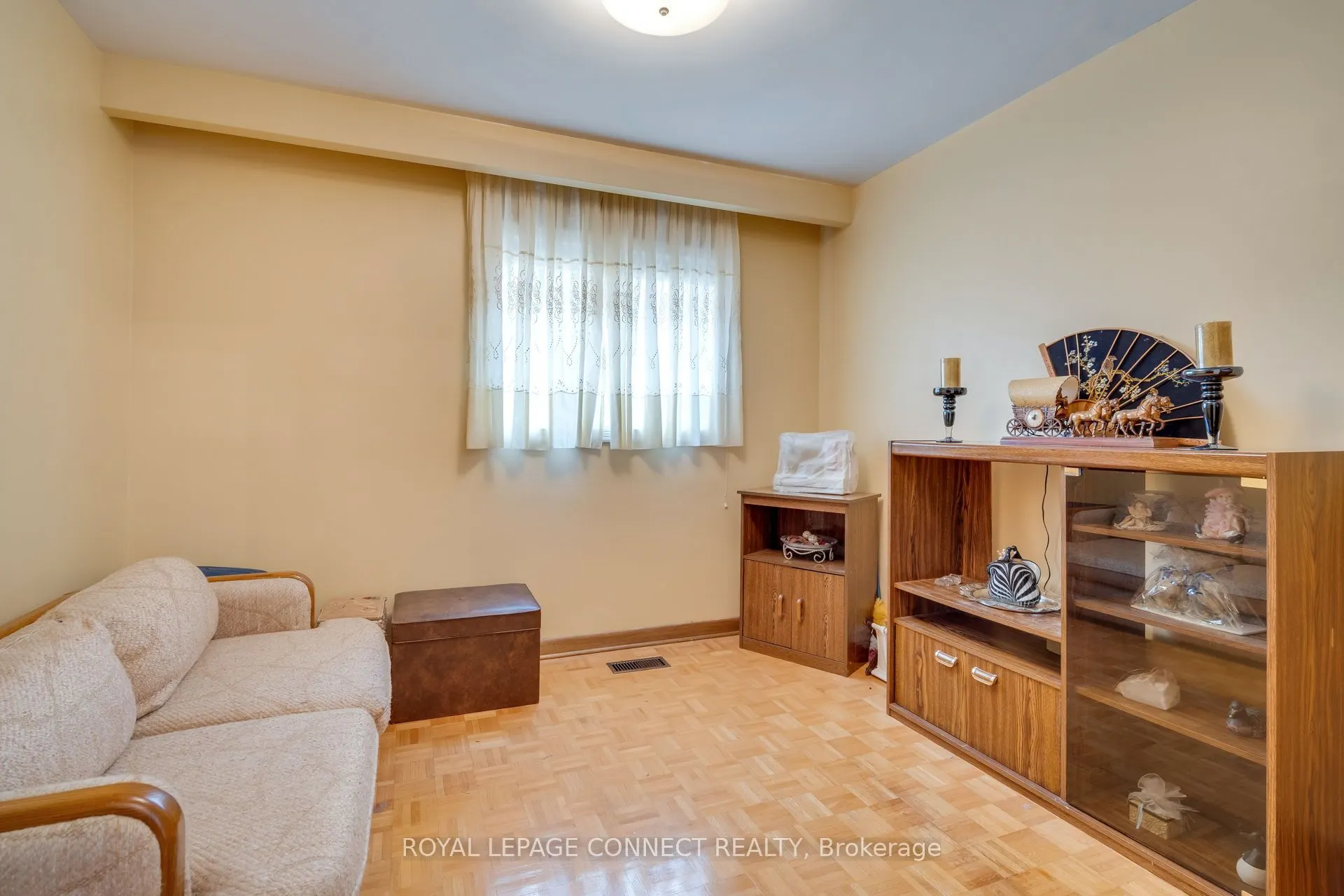 17 Altair Avenue