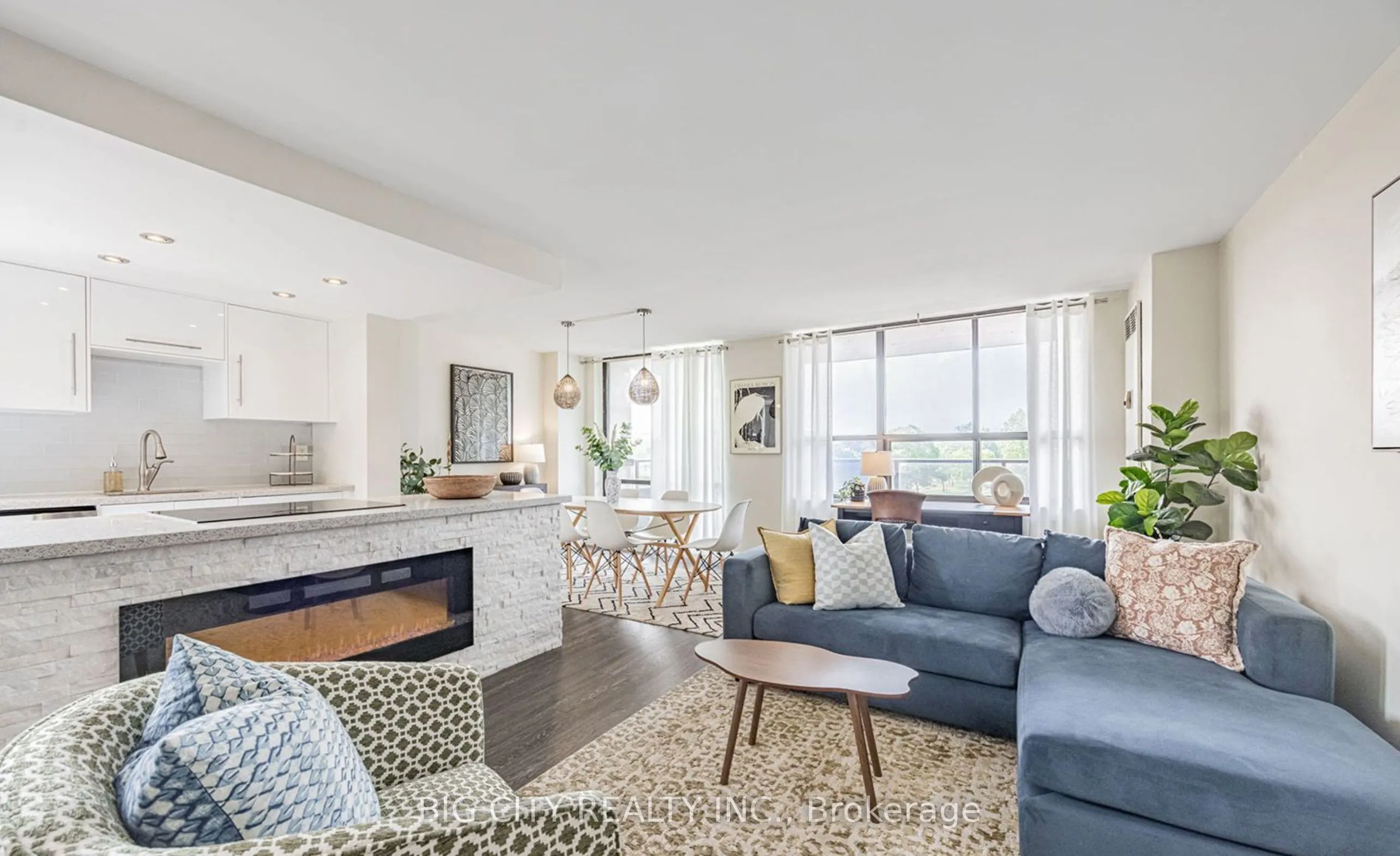 2721 Victoria Park Avenue, #506