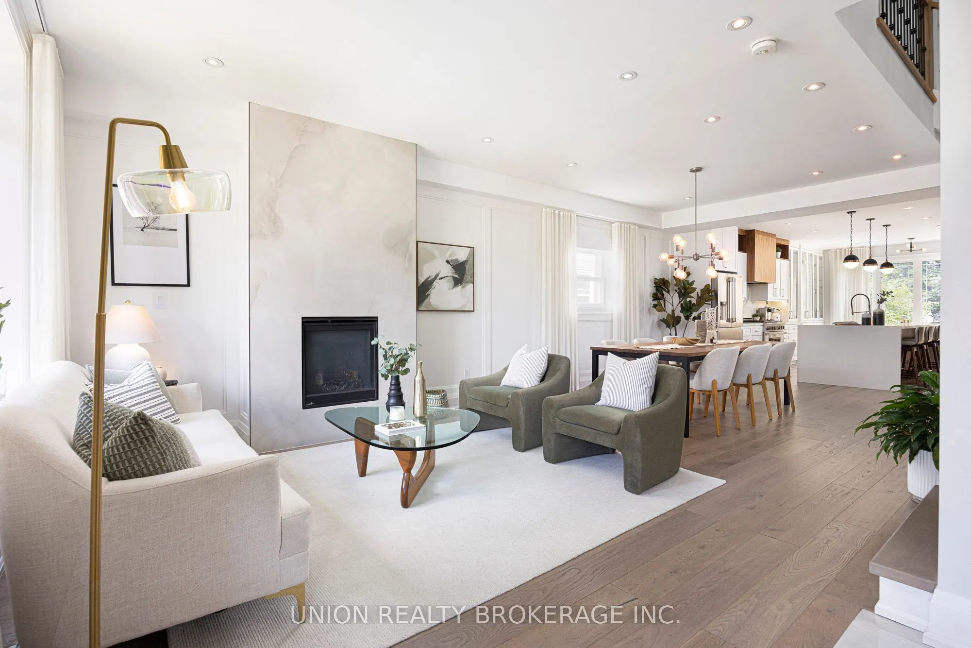 33 Hunt Club Drive