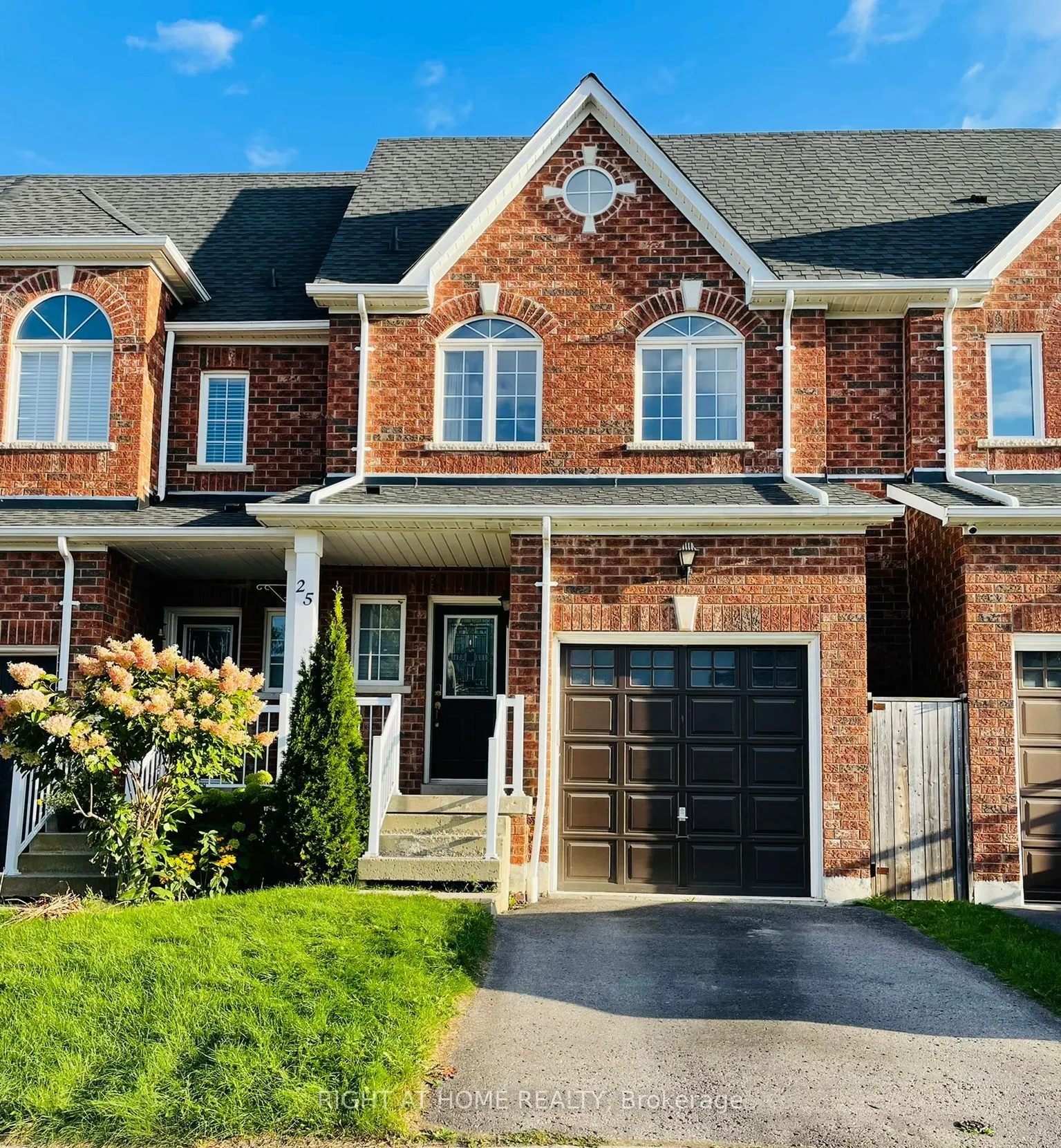 25 Stockton Court