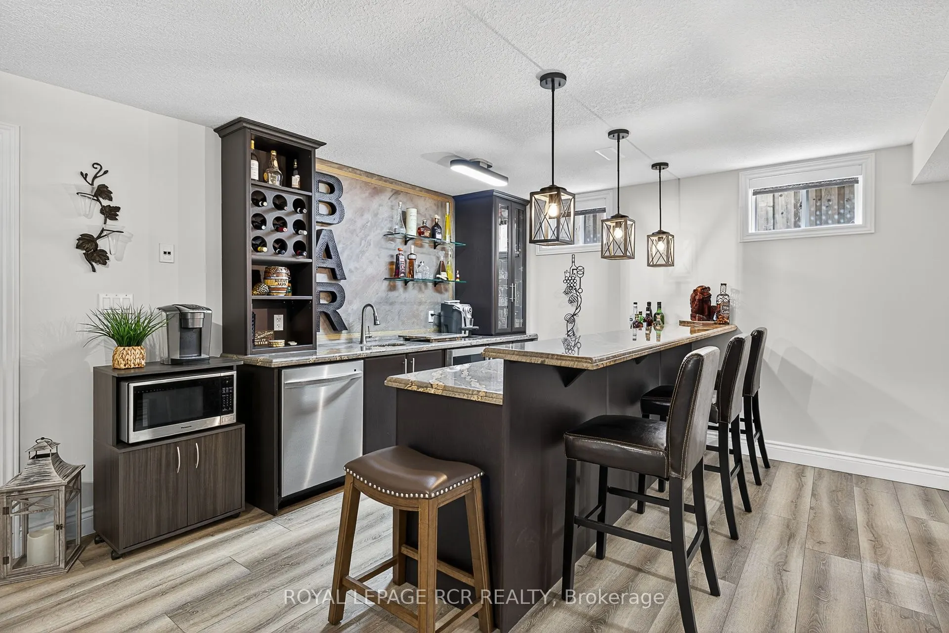 21 Corvinelli Drive