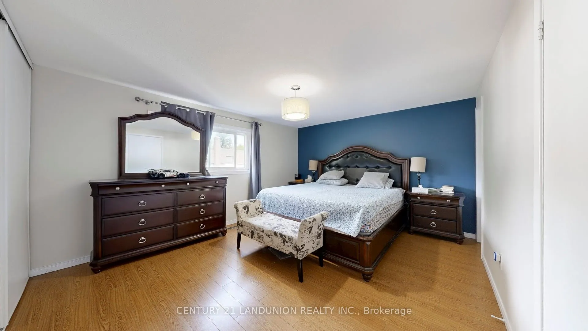 132 Silver Springs Boulevard