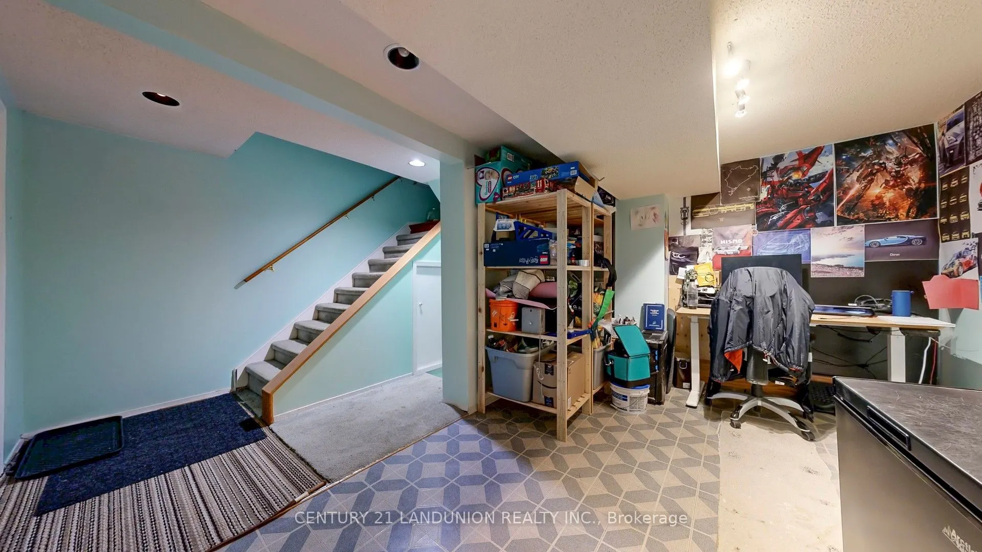 132 Silver Springs Boulevard
