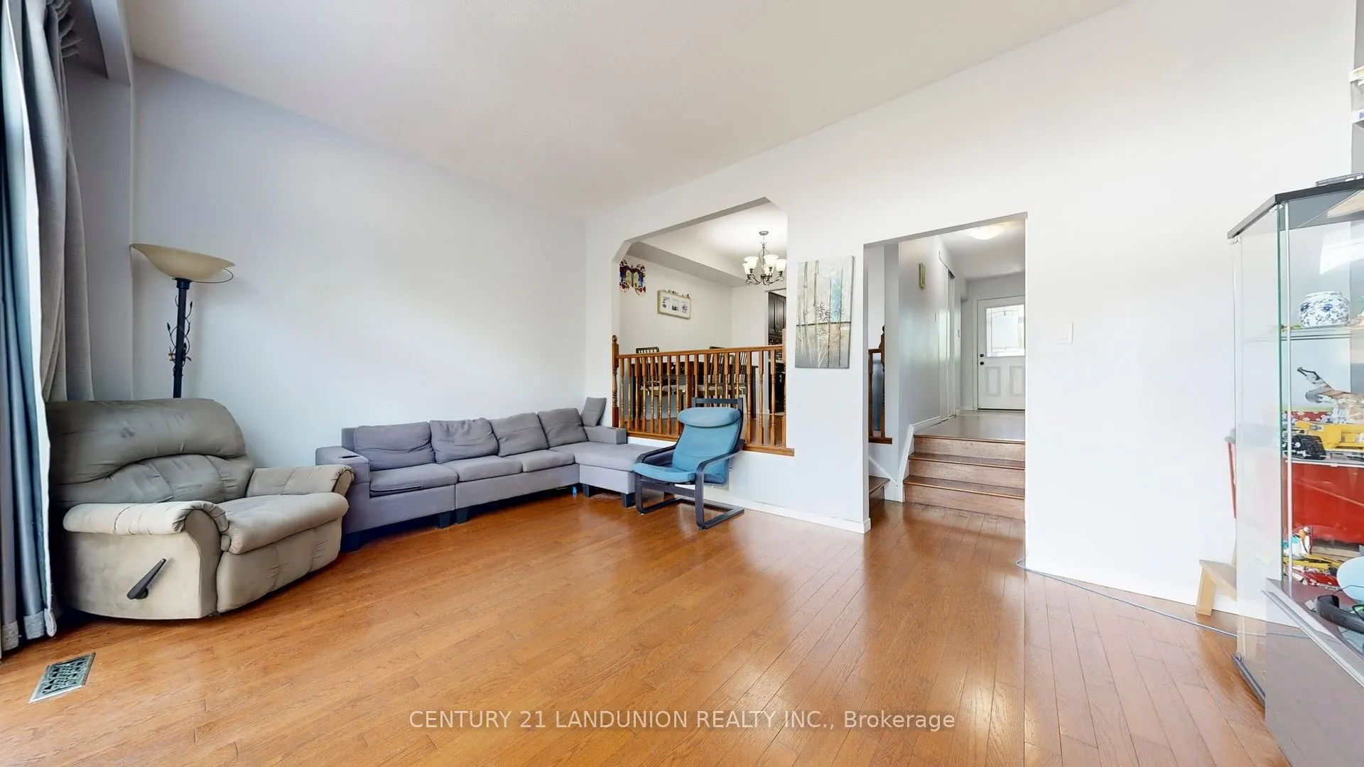 132 Silver Springs Boulevard