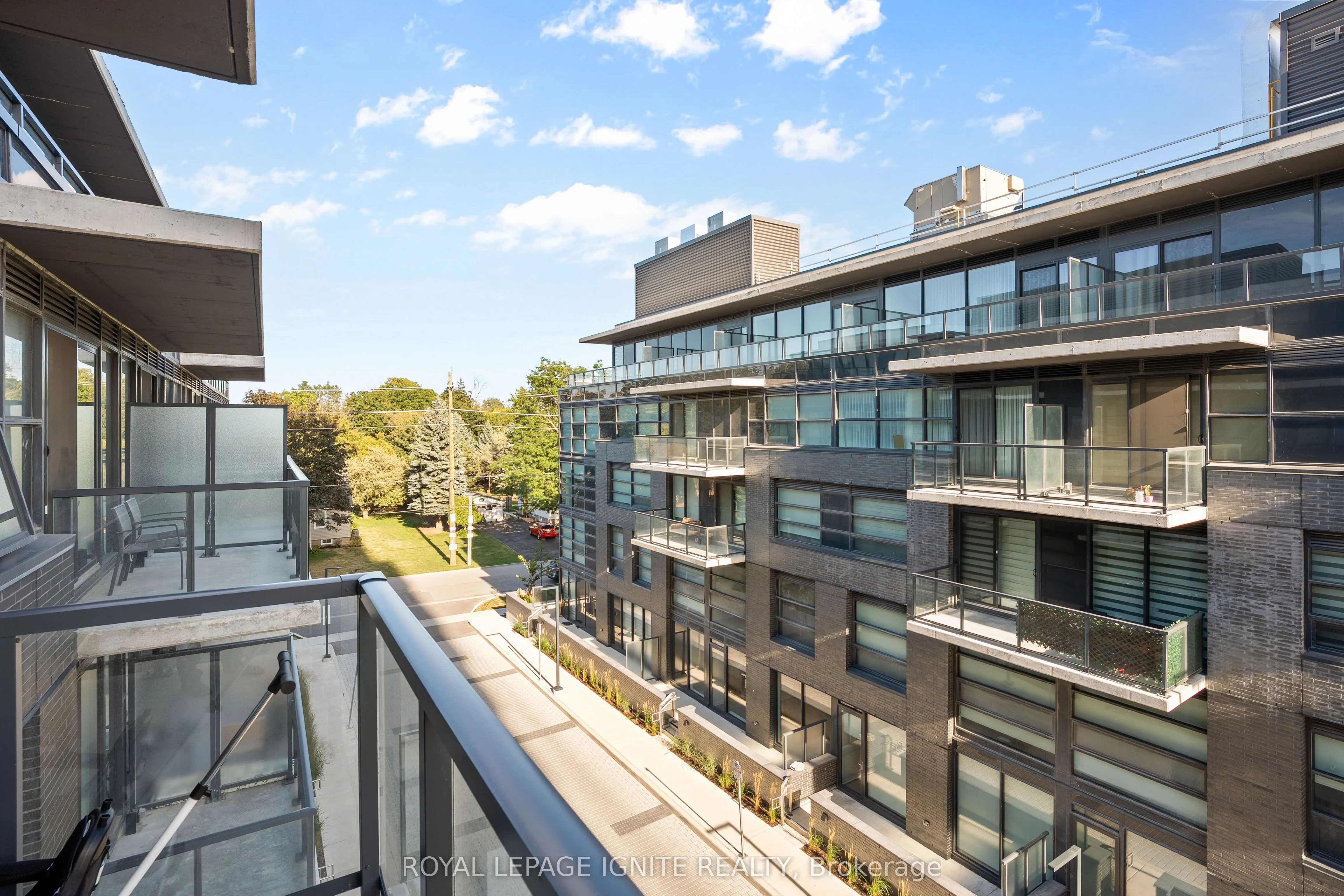 1604(B) Charles Street, #414
