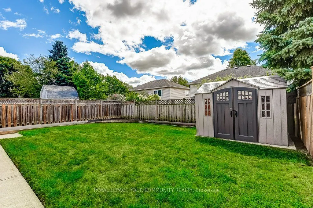 36 Stirling Avenue