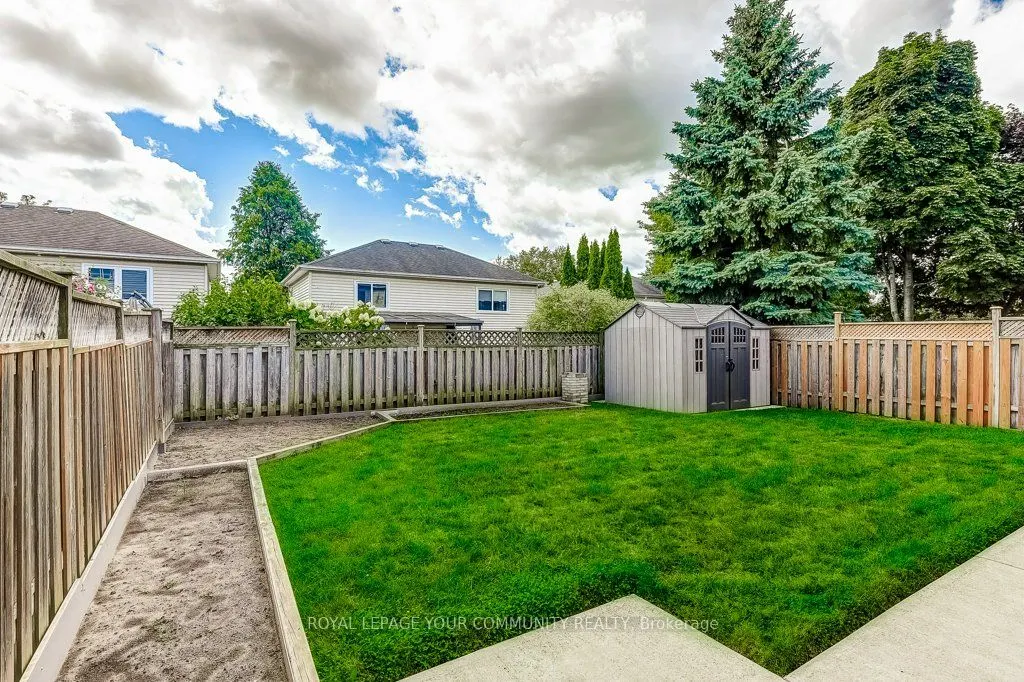 36 Stirling Avenue