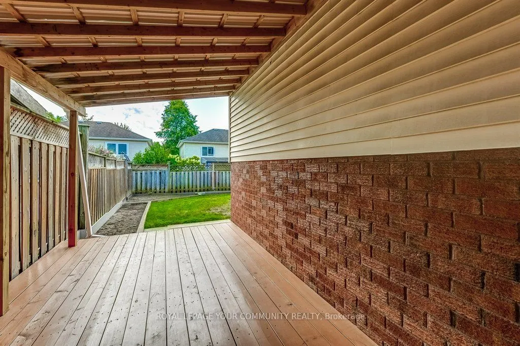 36 Stirling Avenue