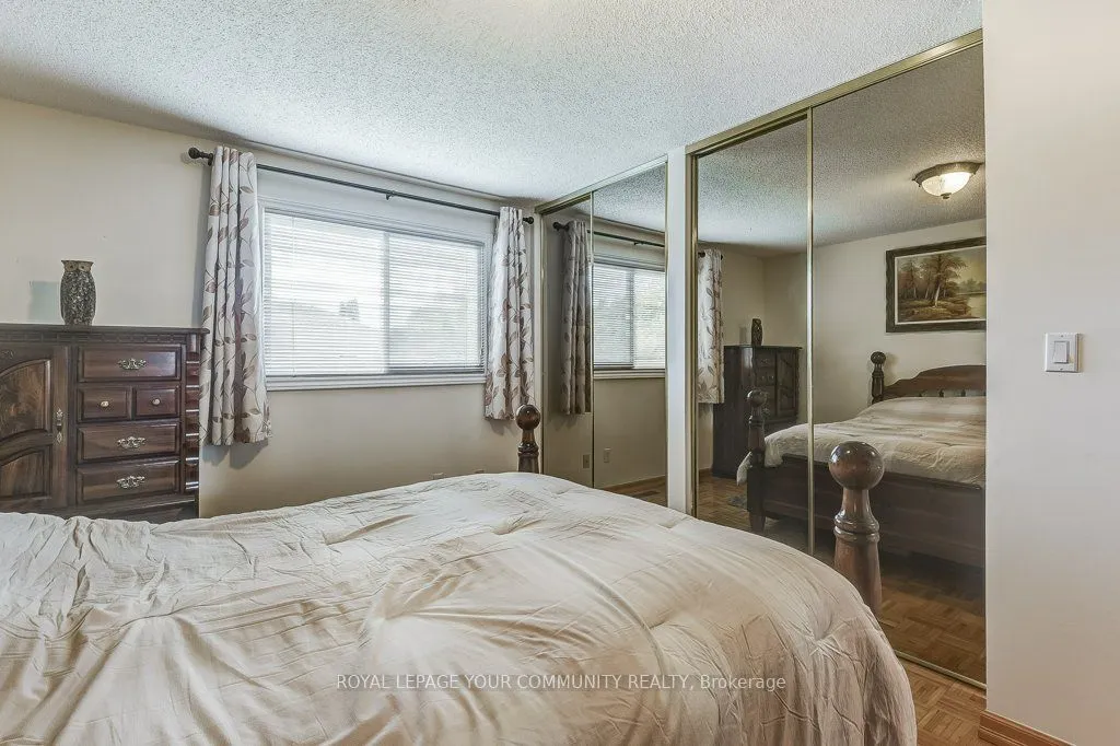 36 Stirling Avenue
