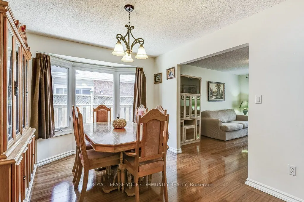 36 Stirling Avenue