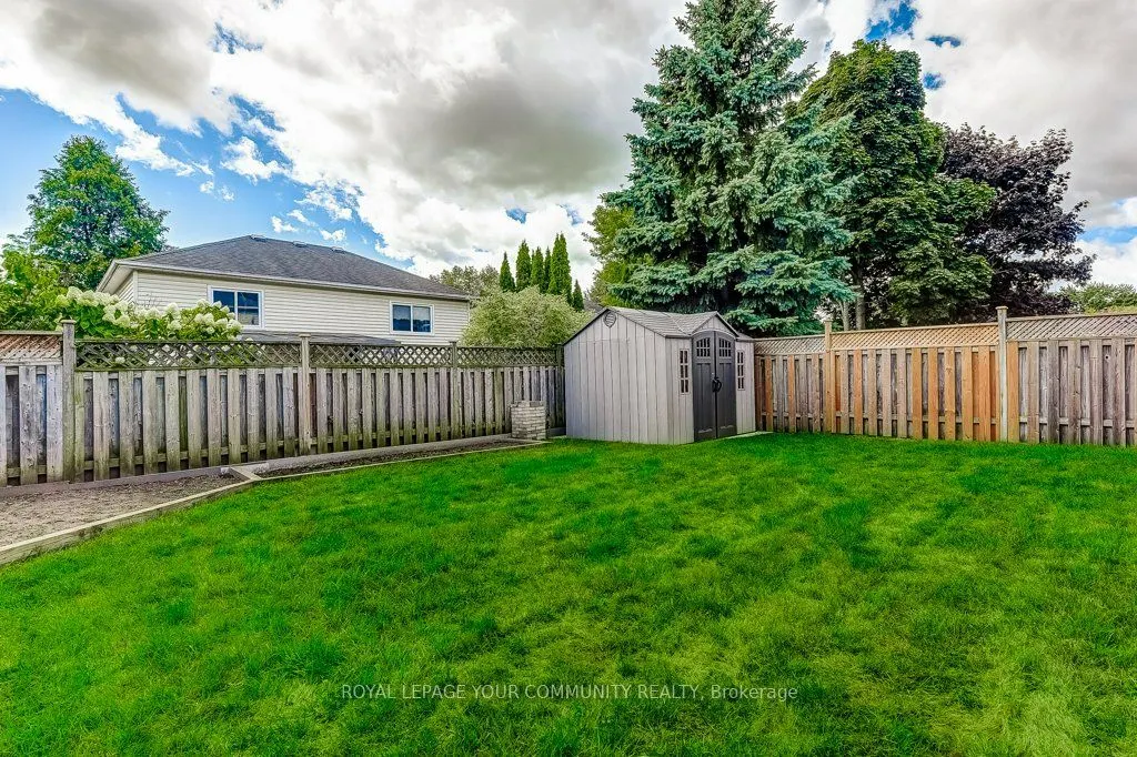 36 Stirling Avenue