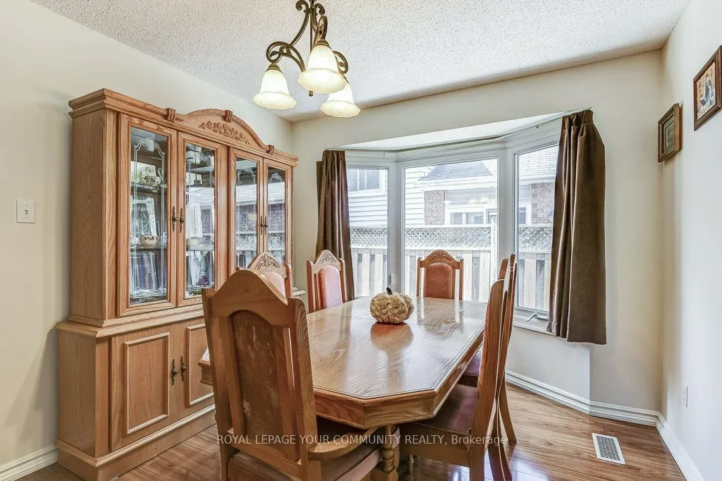 36 Stirling Avenue